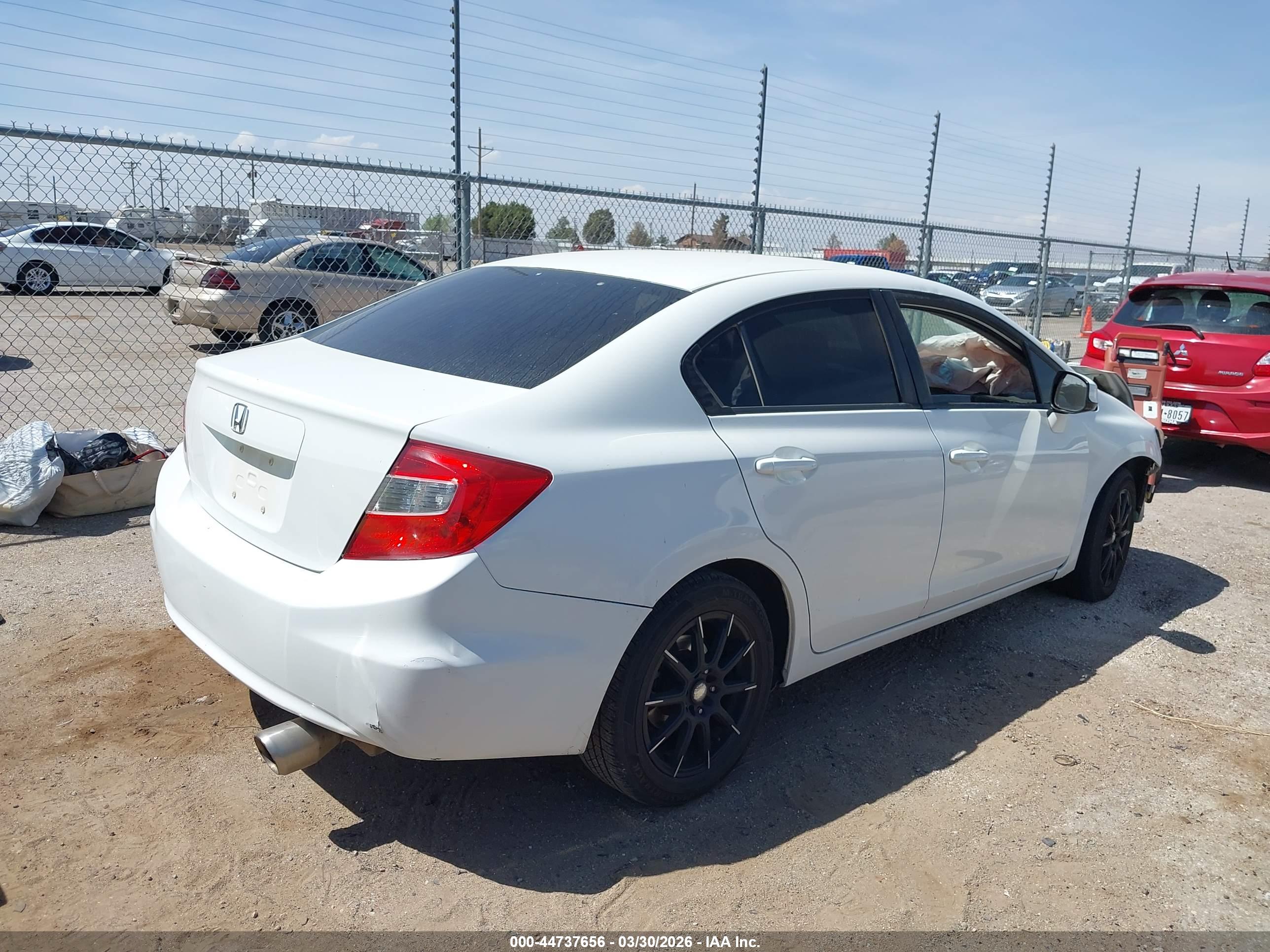 HONDA CIVIC image 4