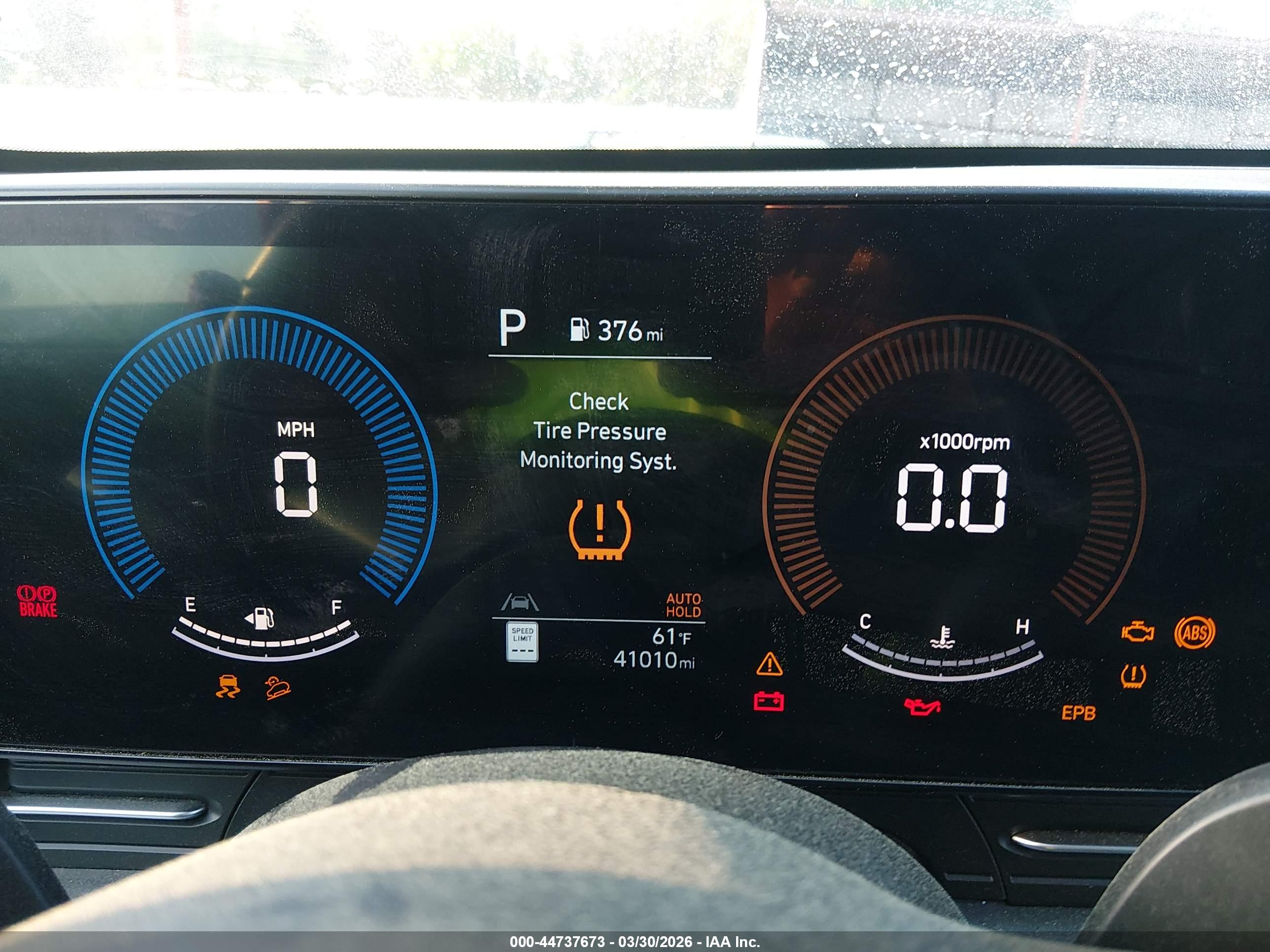 HYUNDAI KONA image 7