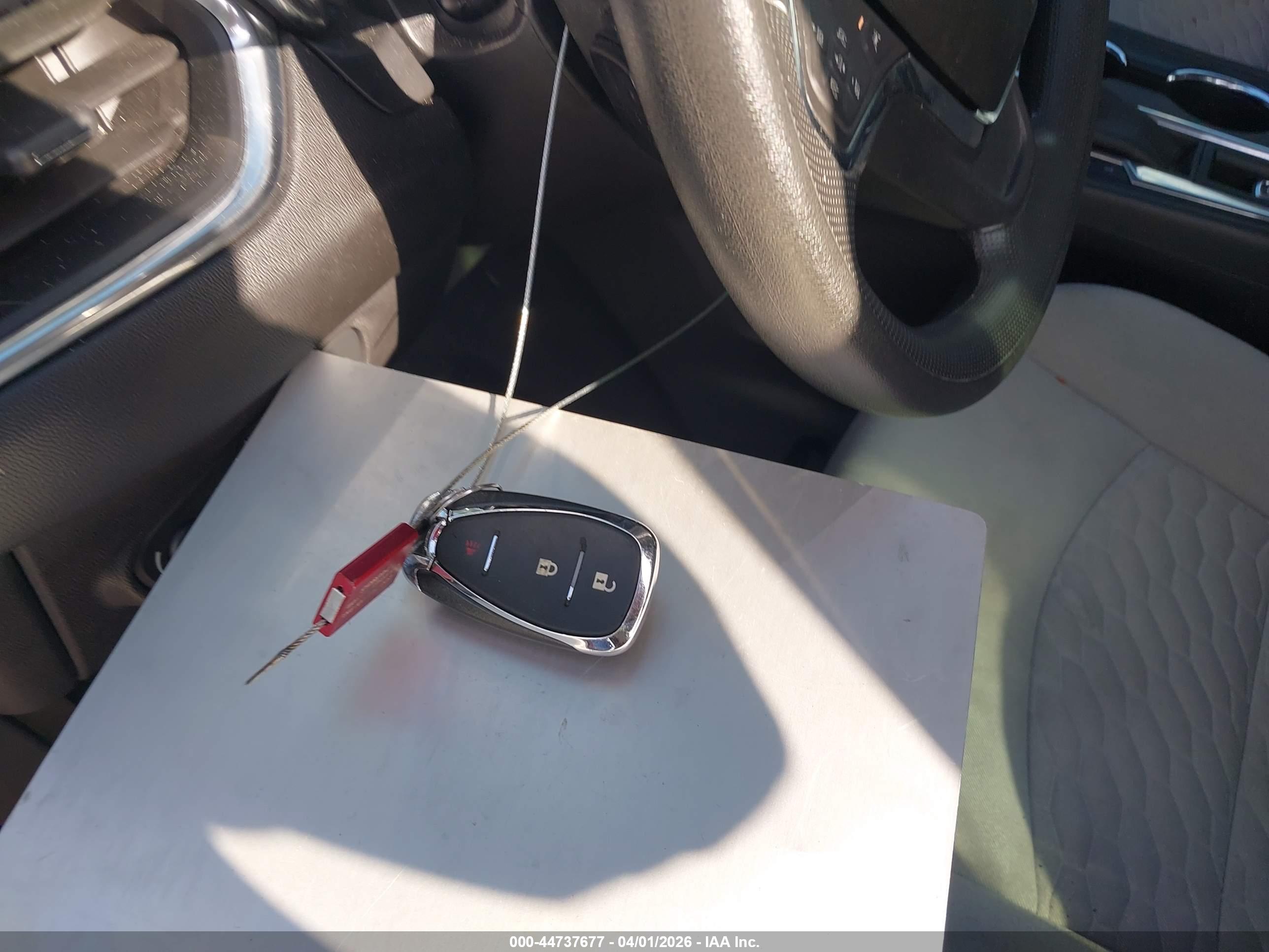 CHEVROLET EQUINOX image 11