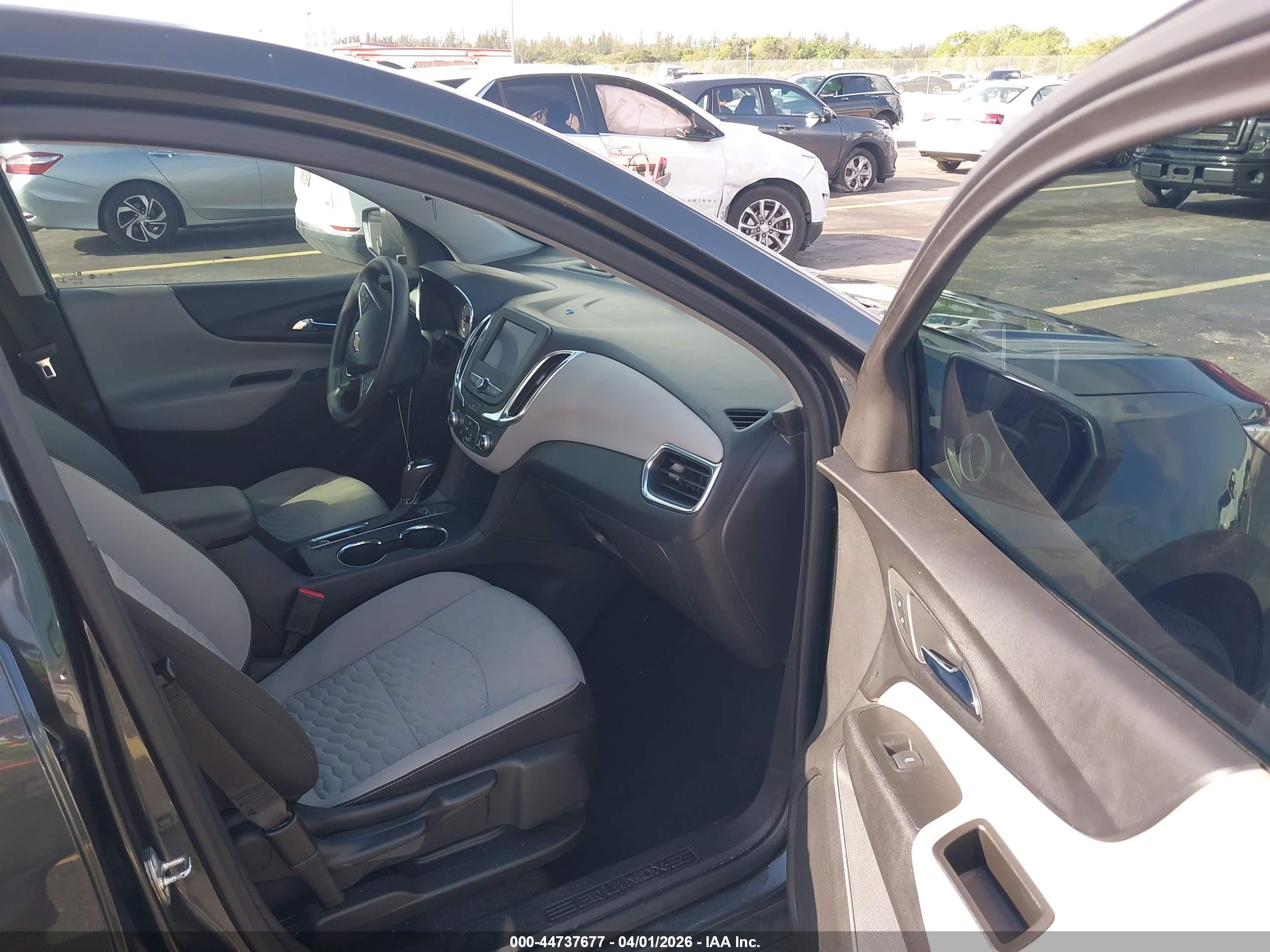 CHEVROLET EQUINOX image 5