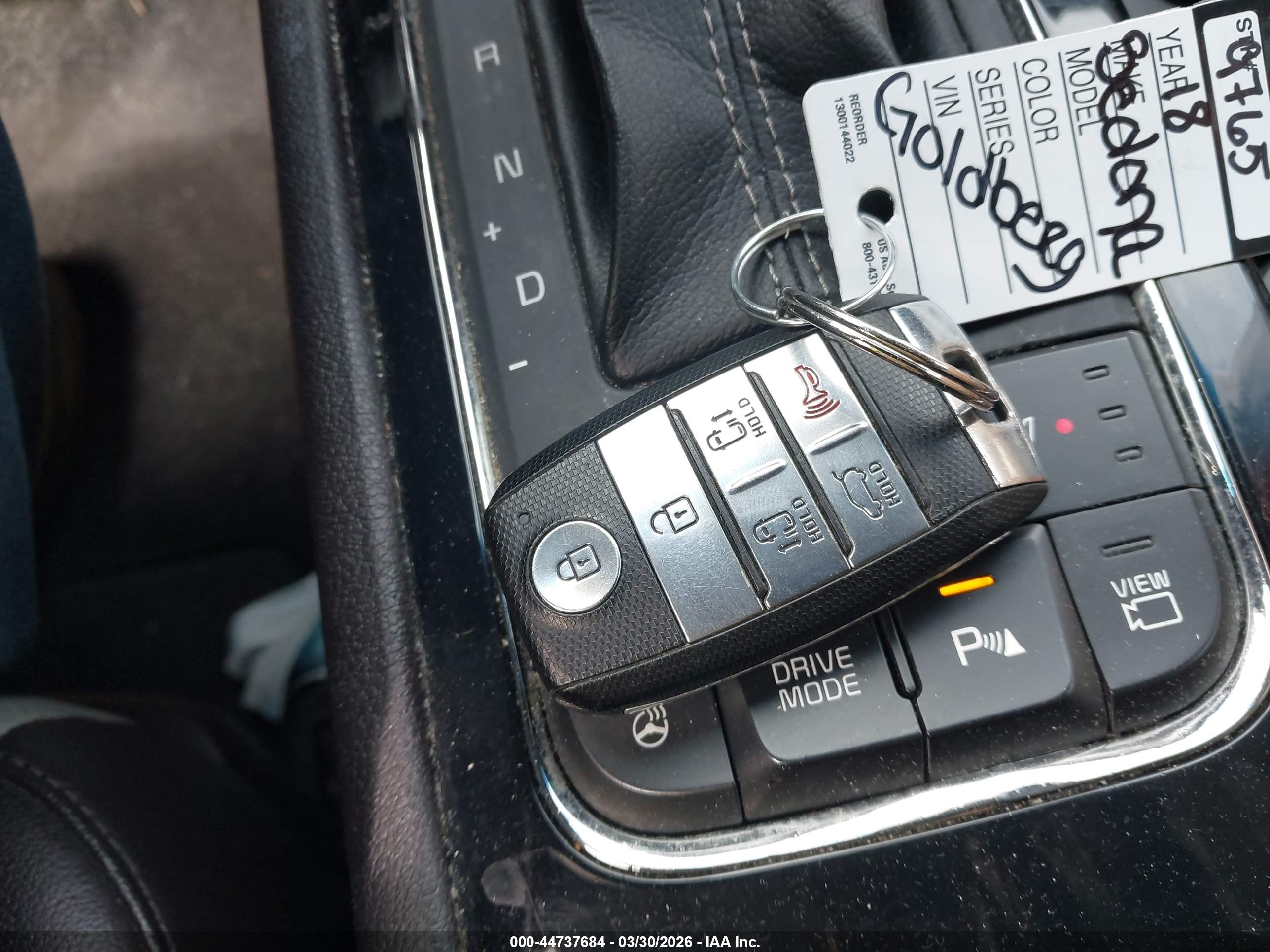 KIA SEDONA image 11