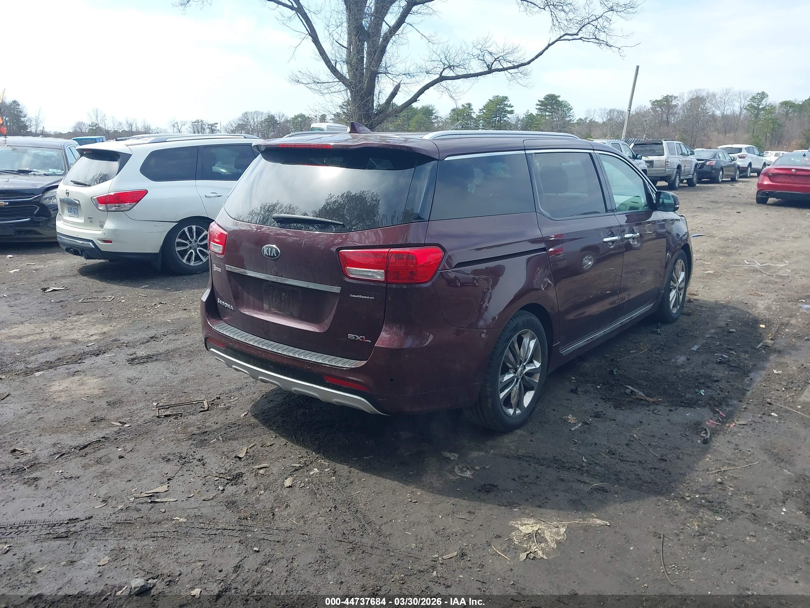 KIA SEDONA image 4