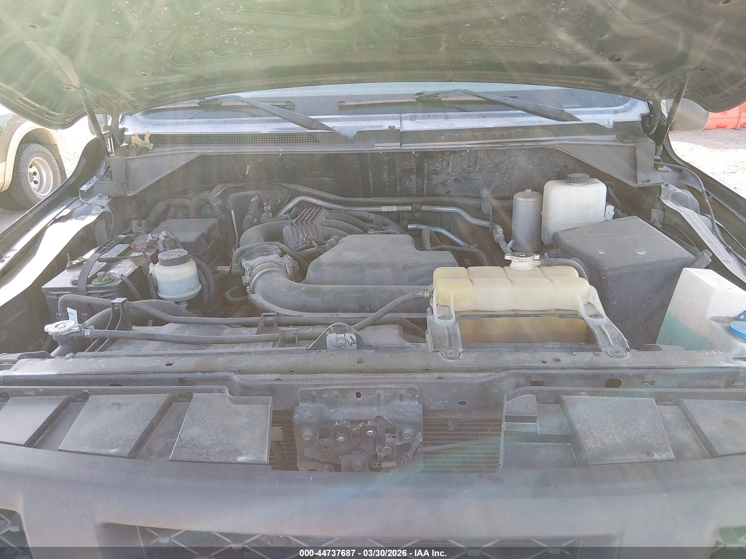 NISSAN NV image 10