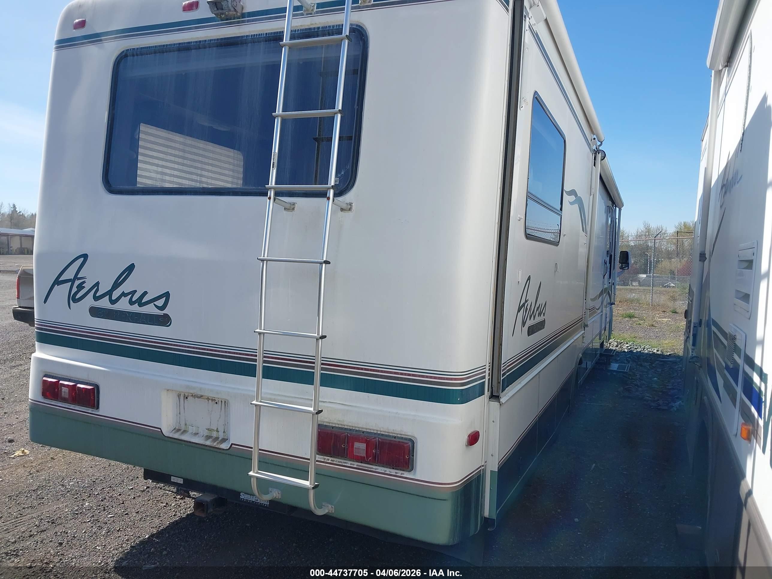FORD F550 image 4