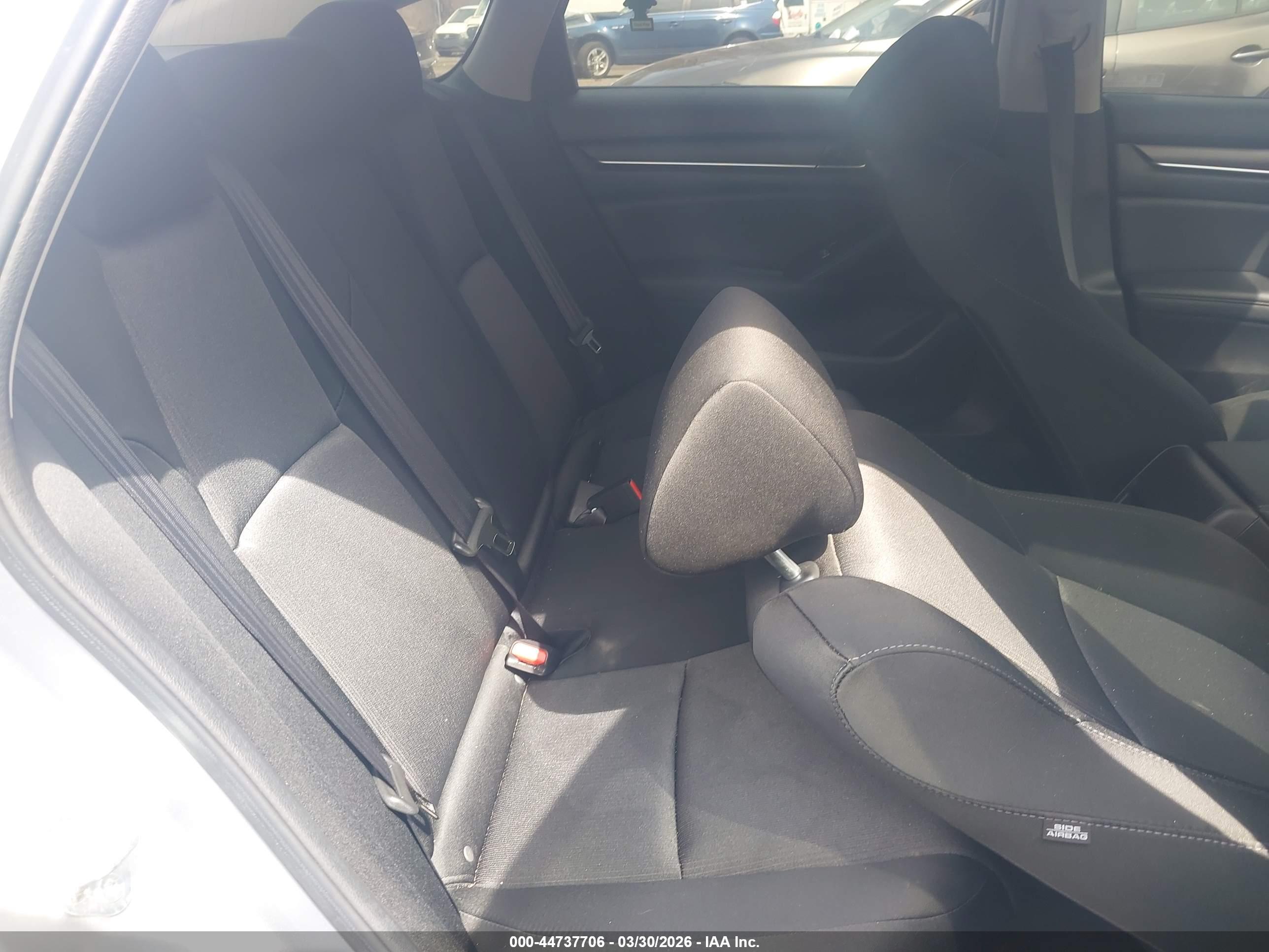 HONDA ACCORD image 8