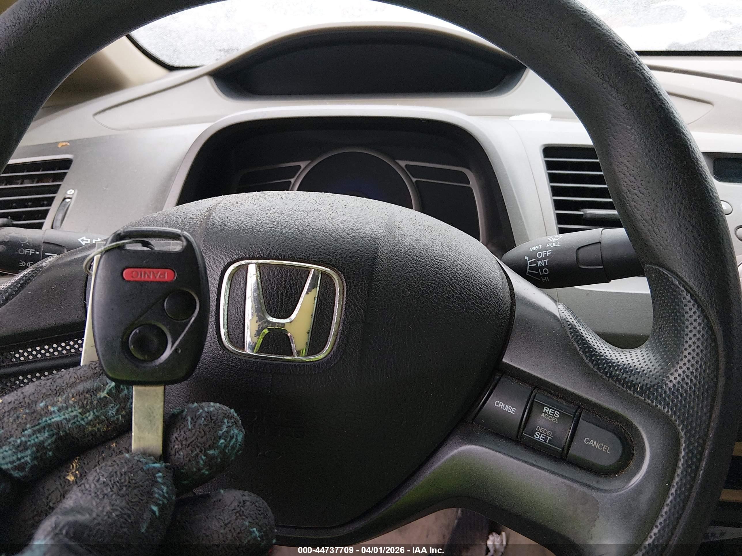 HONDA CIVIC image 11