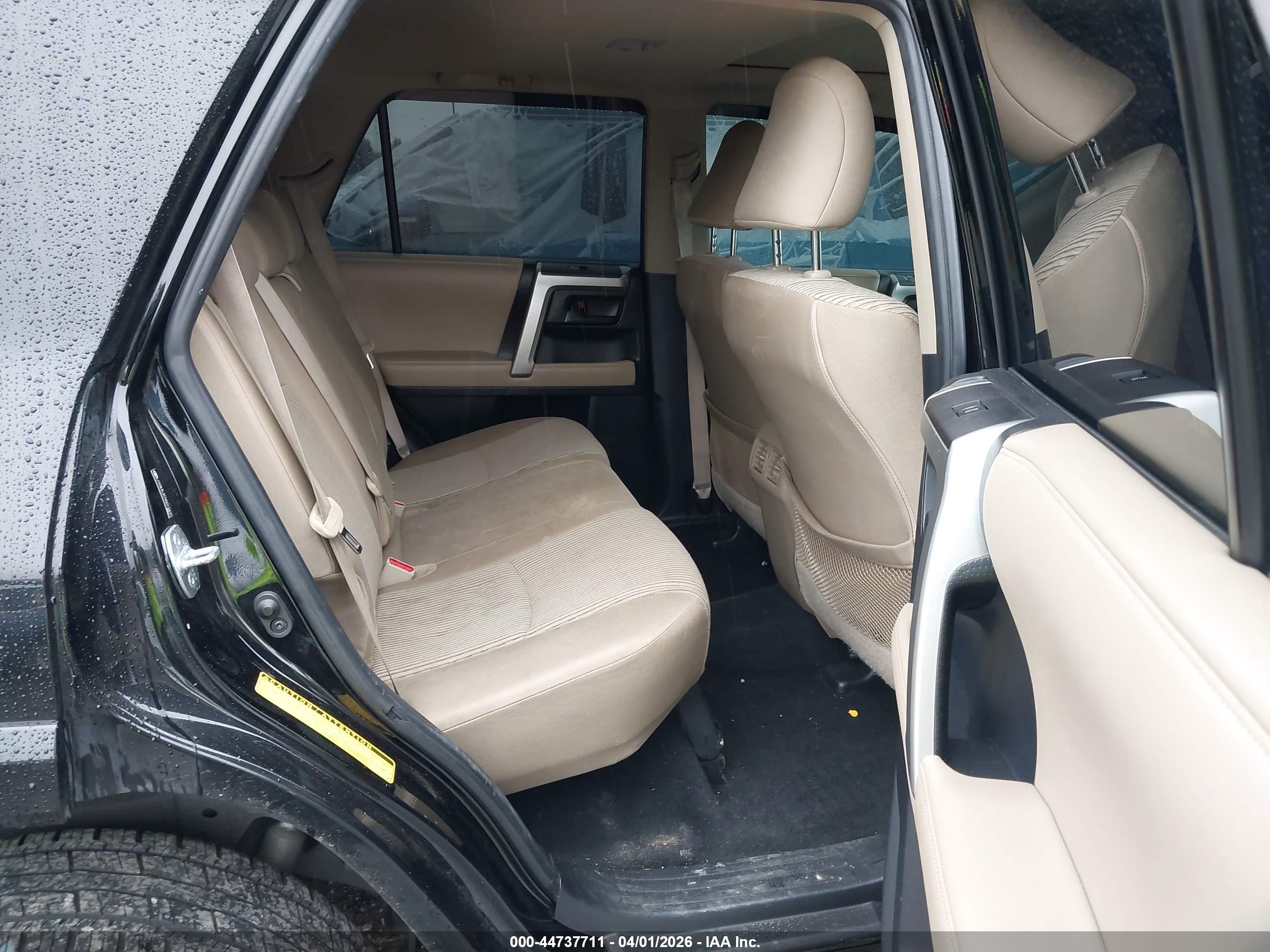 TOYOTA 4RUNNER image 8