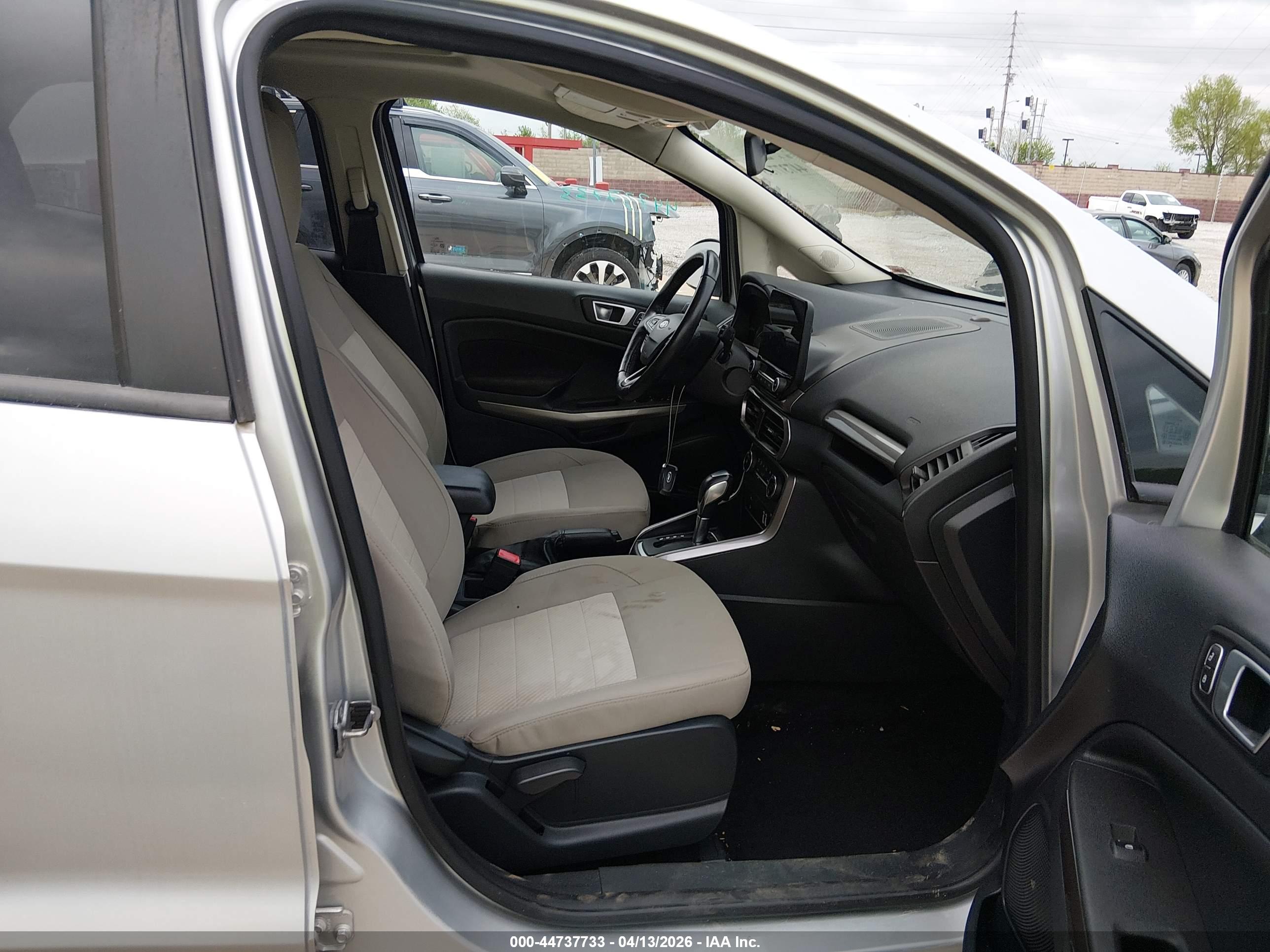 FORD ECOSPORT image 5
