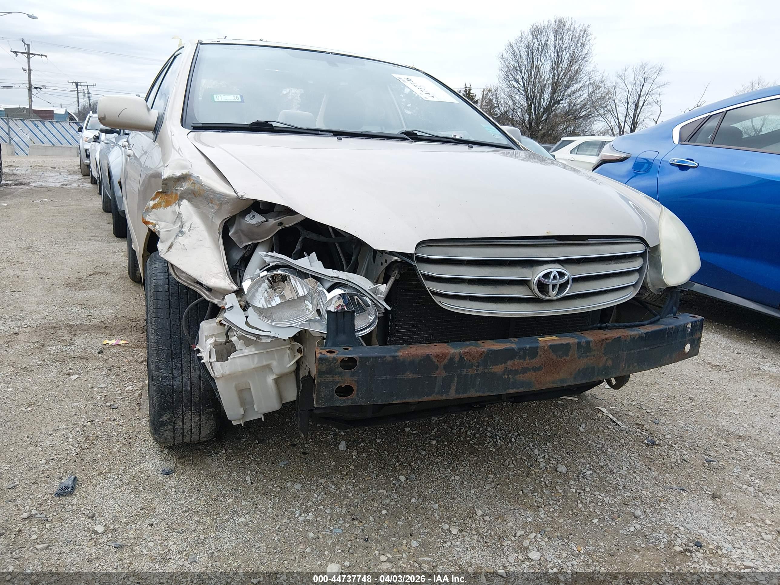 TOYOTA COROLLA image 6