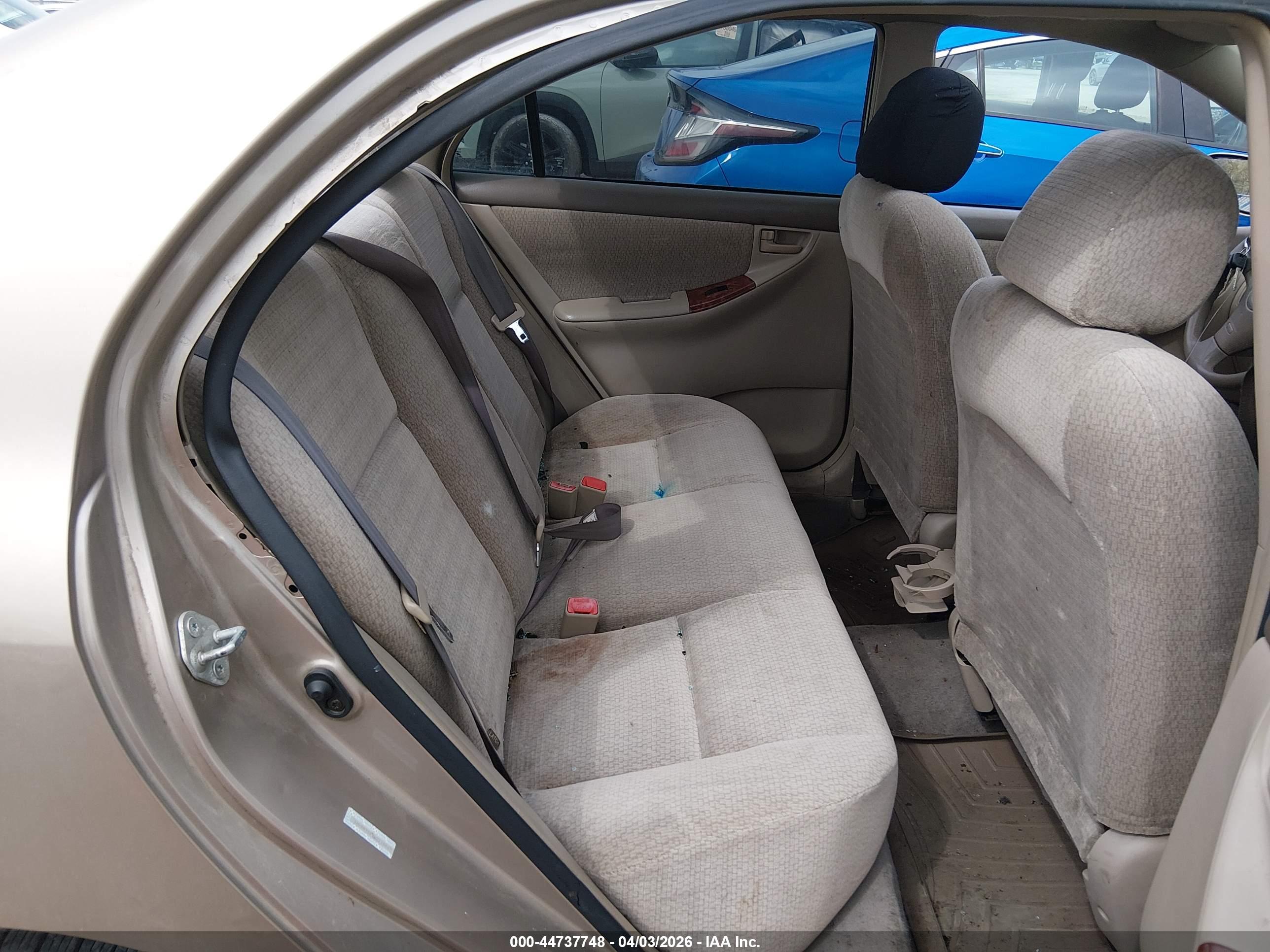 TOYOTA COROLLA image 8