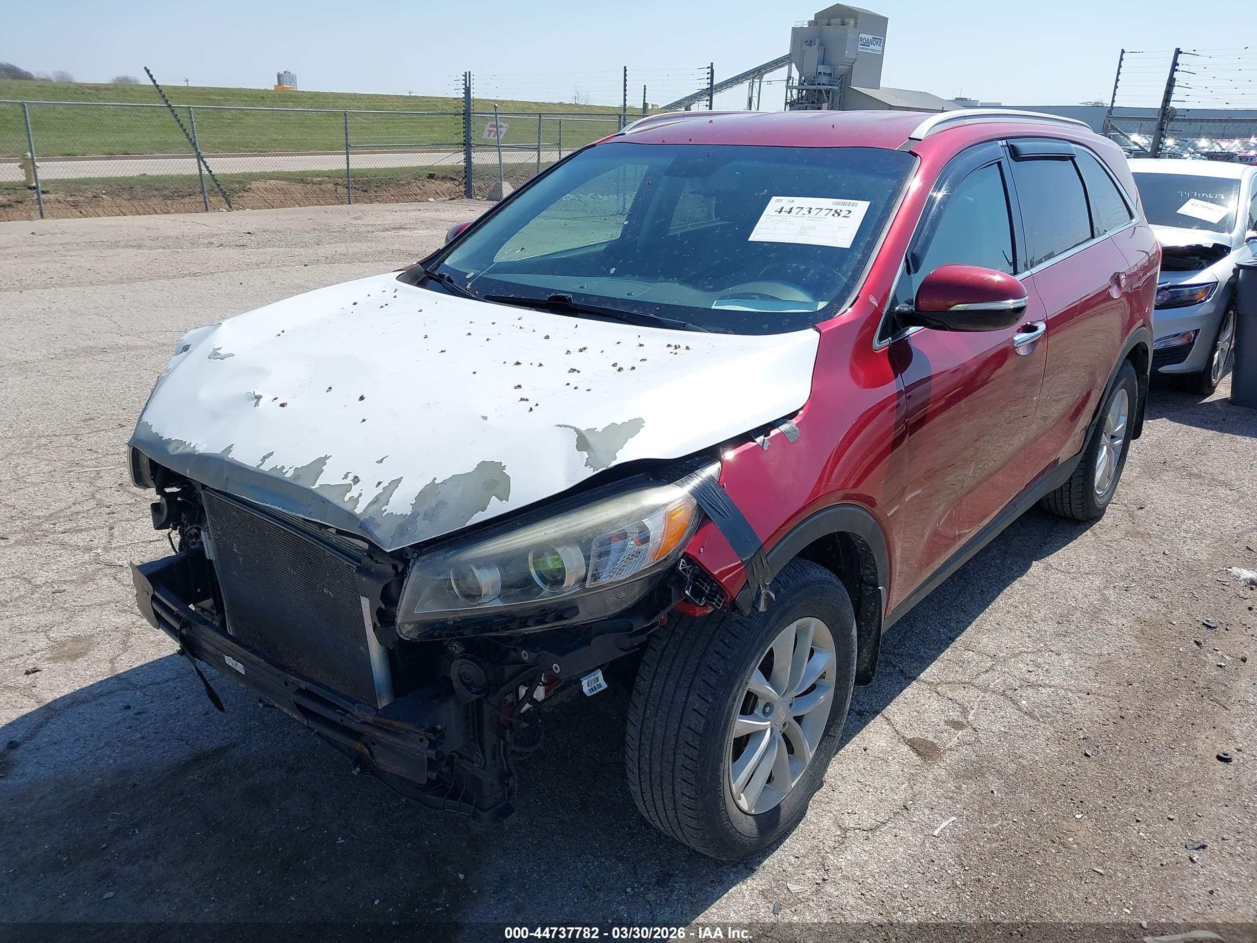 KIA SORENTO image 2