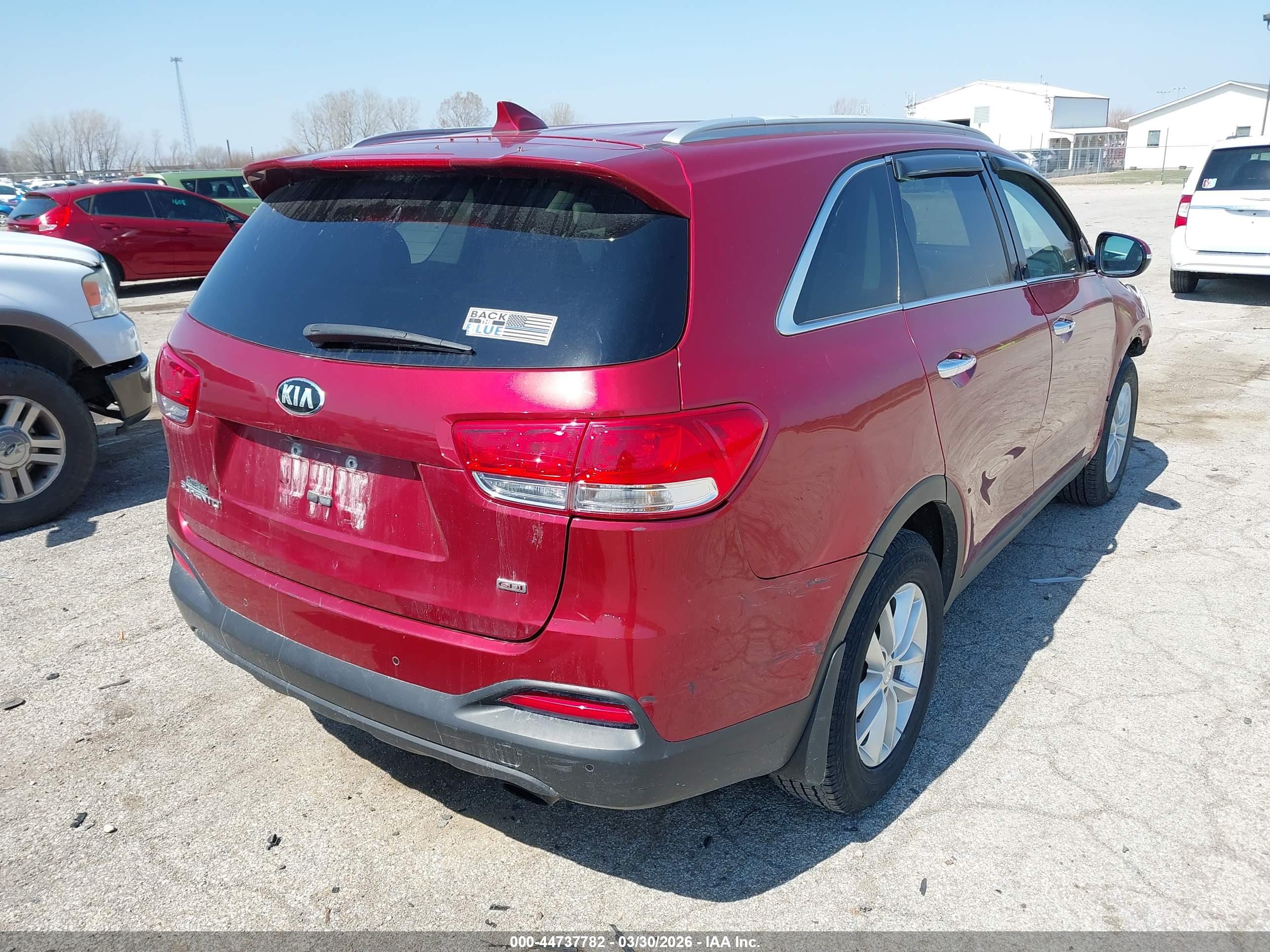 KIA SORENTO image 4