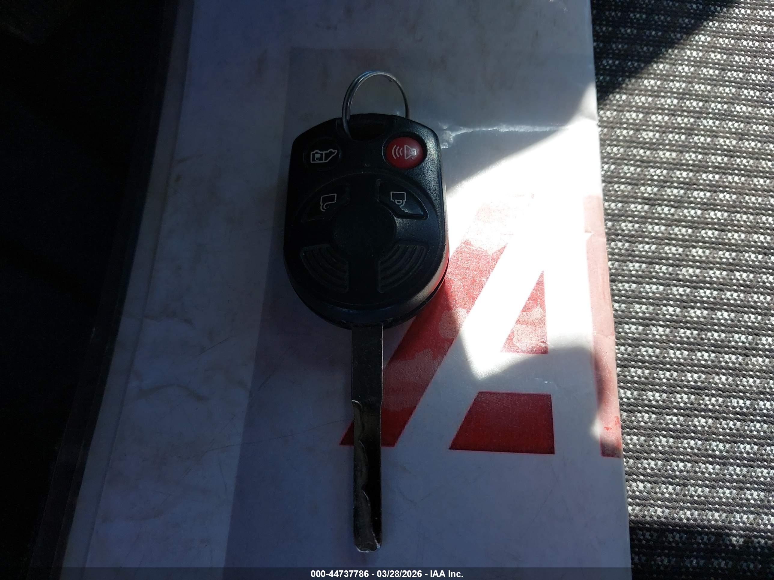 FORD TRANSIT image 11
