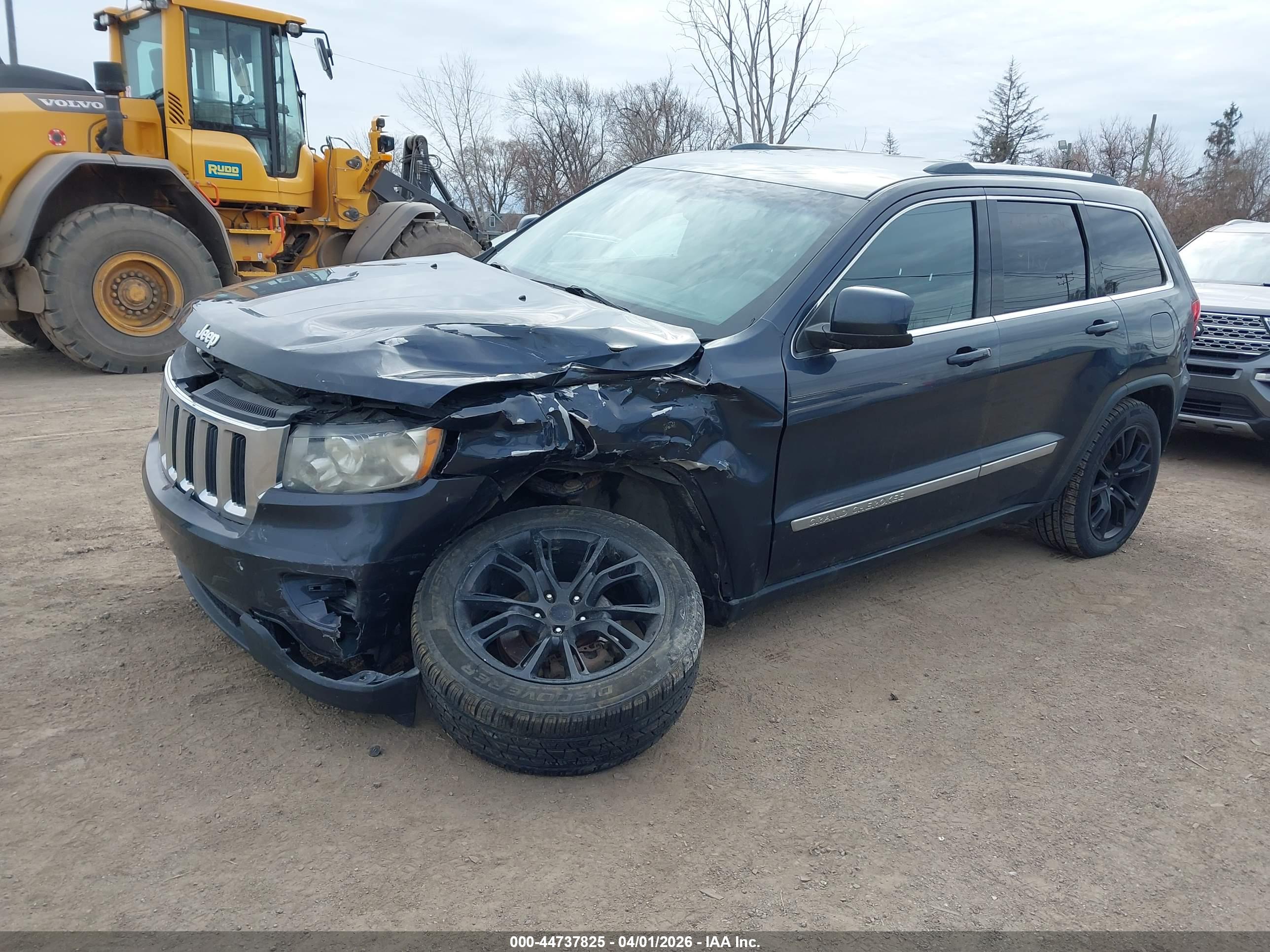 JEEP GRAND image 2