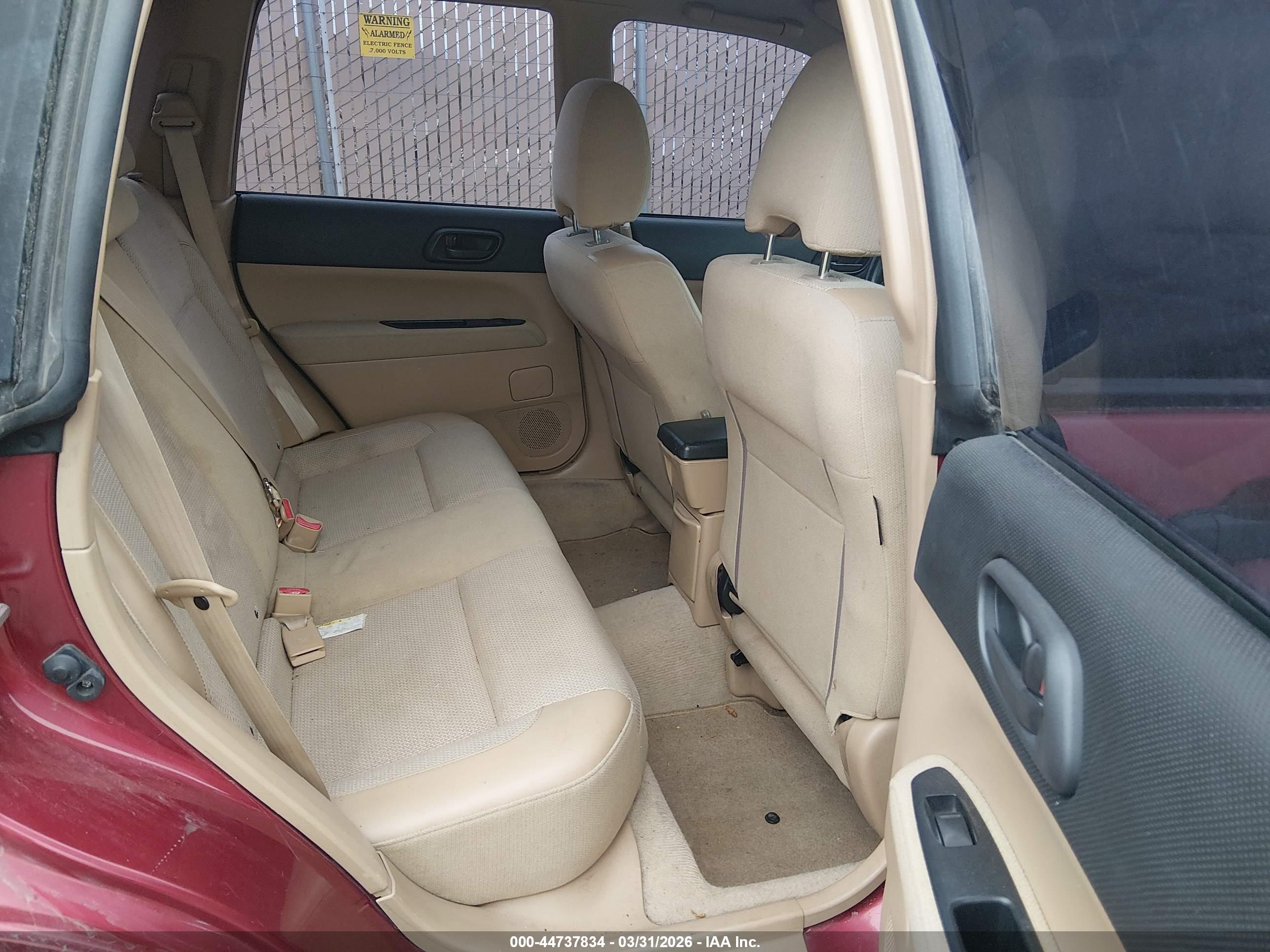 SUBARU FORESTER image 8