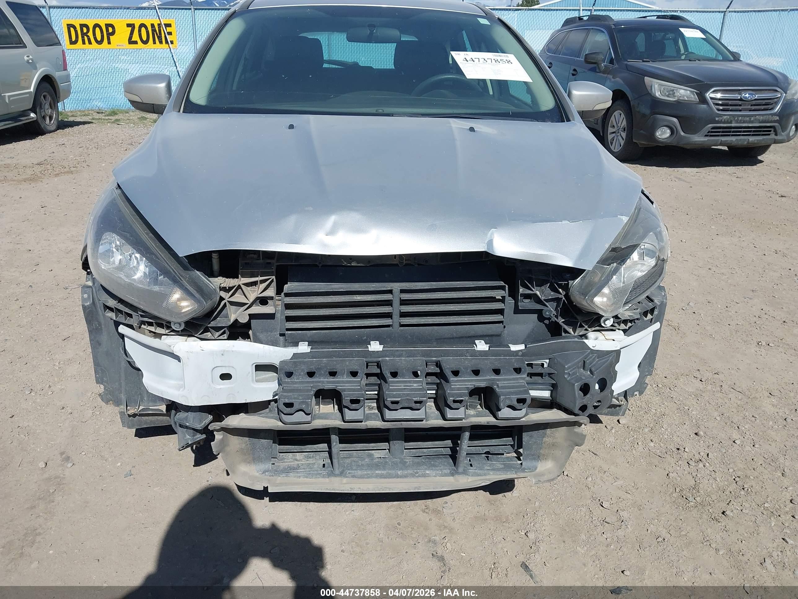 FORD FOCUS image 6