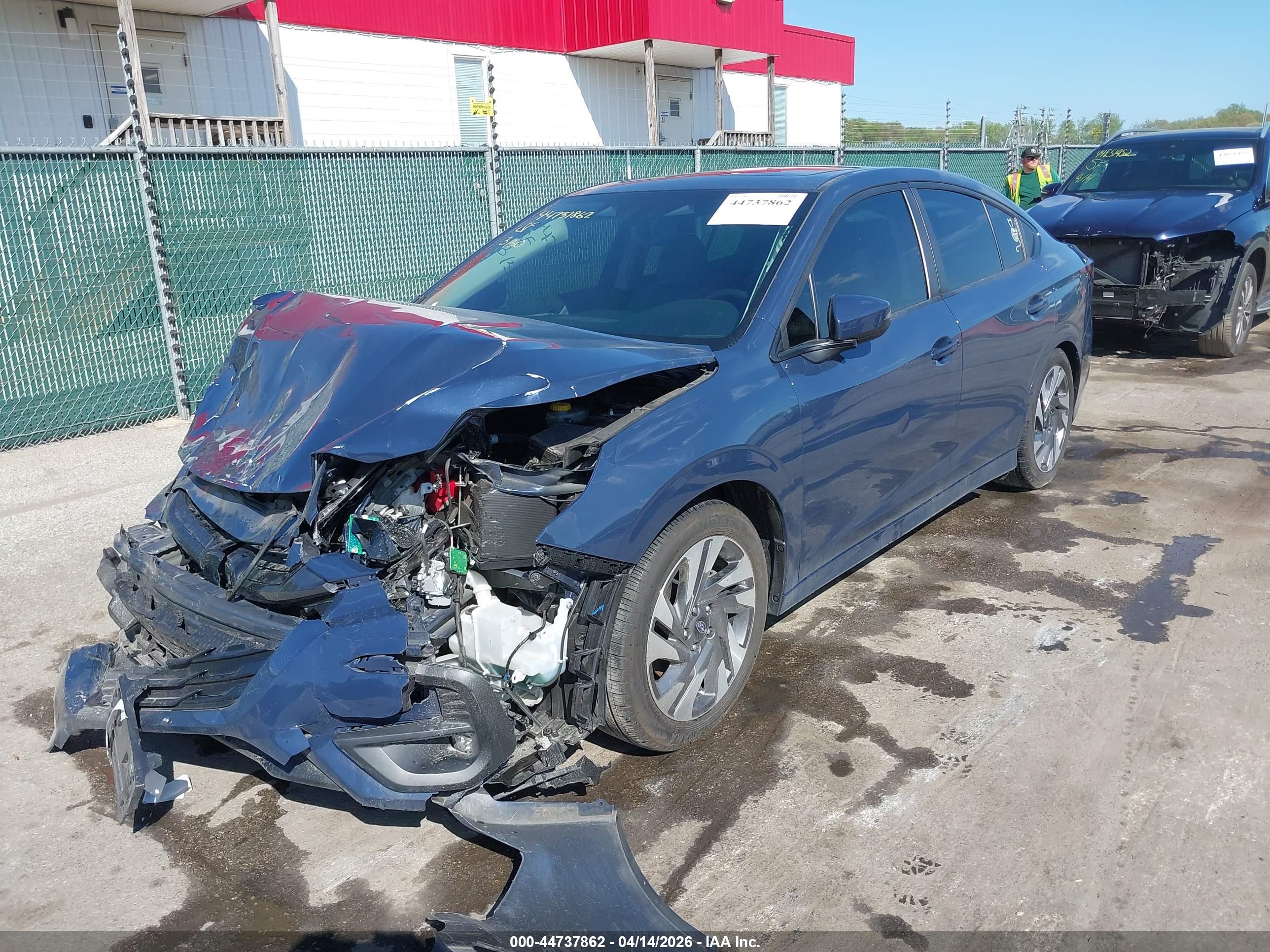 SUBARU LEGACY image 2