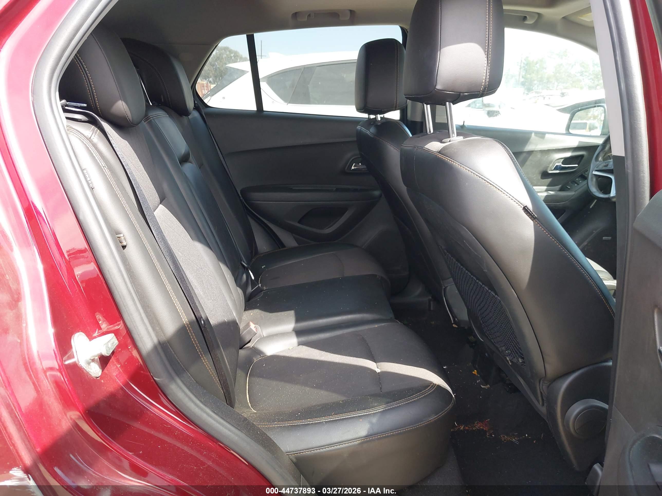 CHEVROLET TRAX image 8