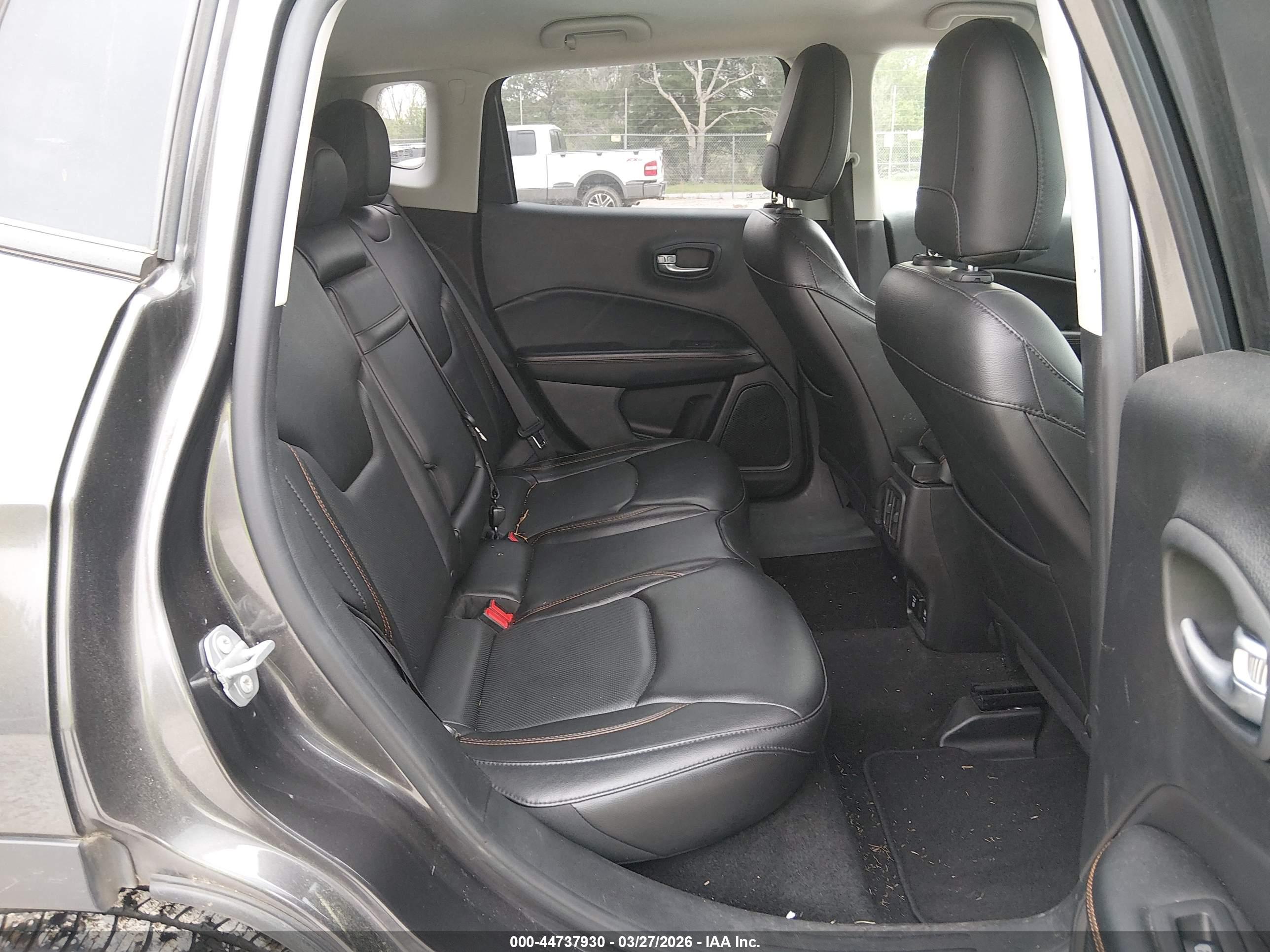 JEEP COMPASS image 8