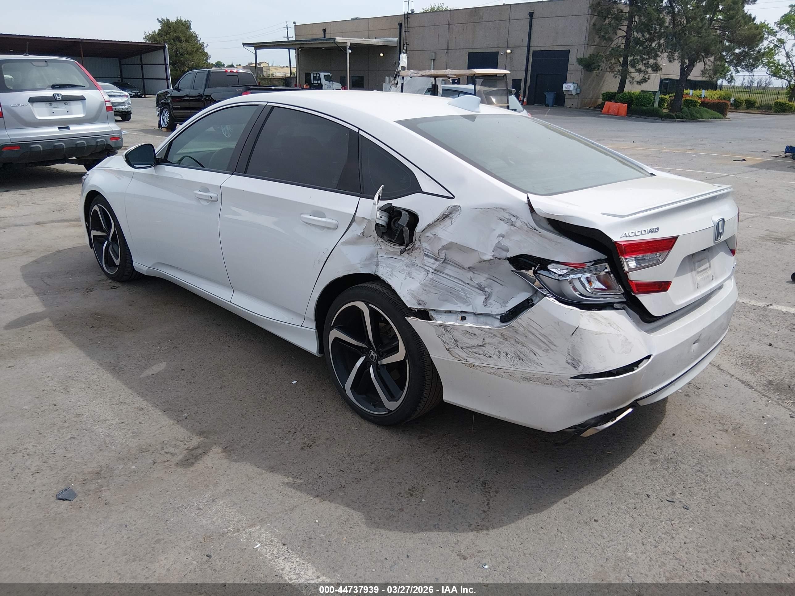 HONDA ACCORD image 3