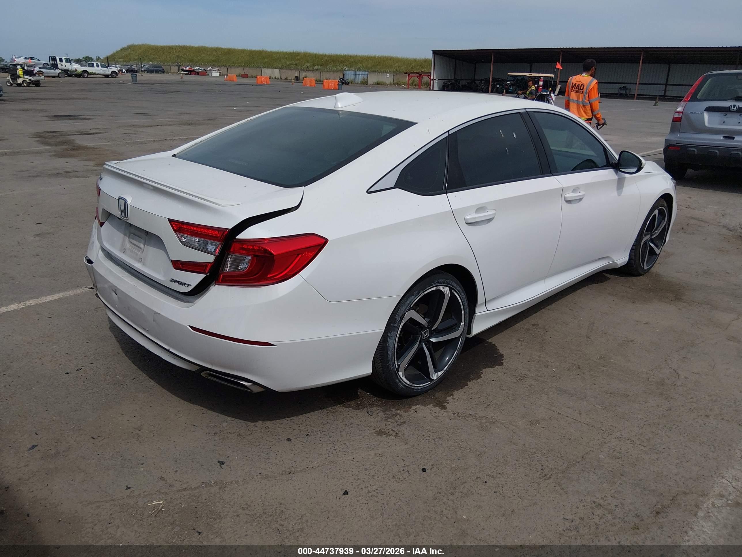 HONDA ACCORD image 4