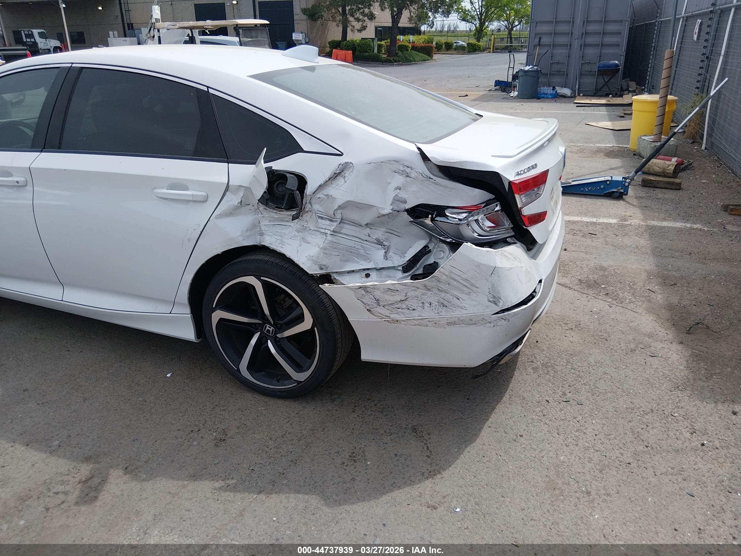 HONDA ACCORD image 6