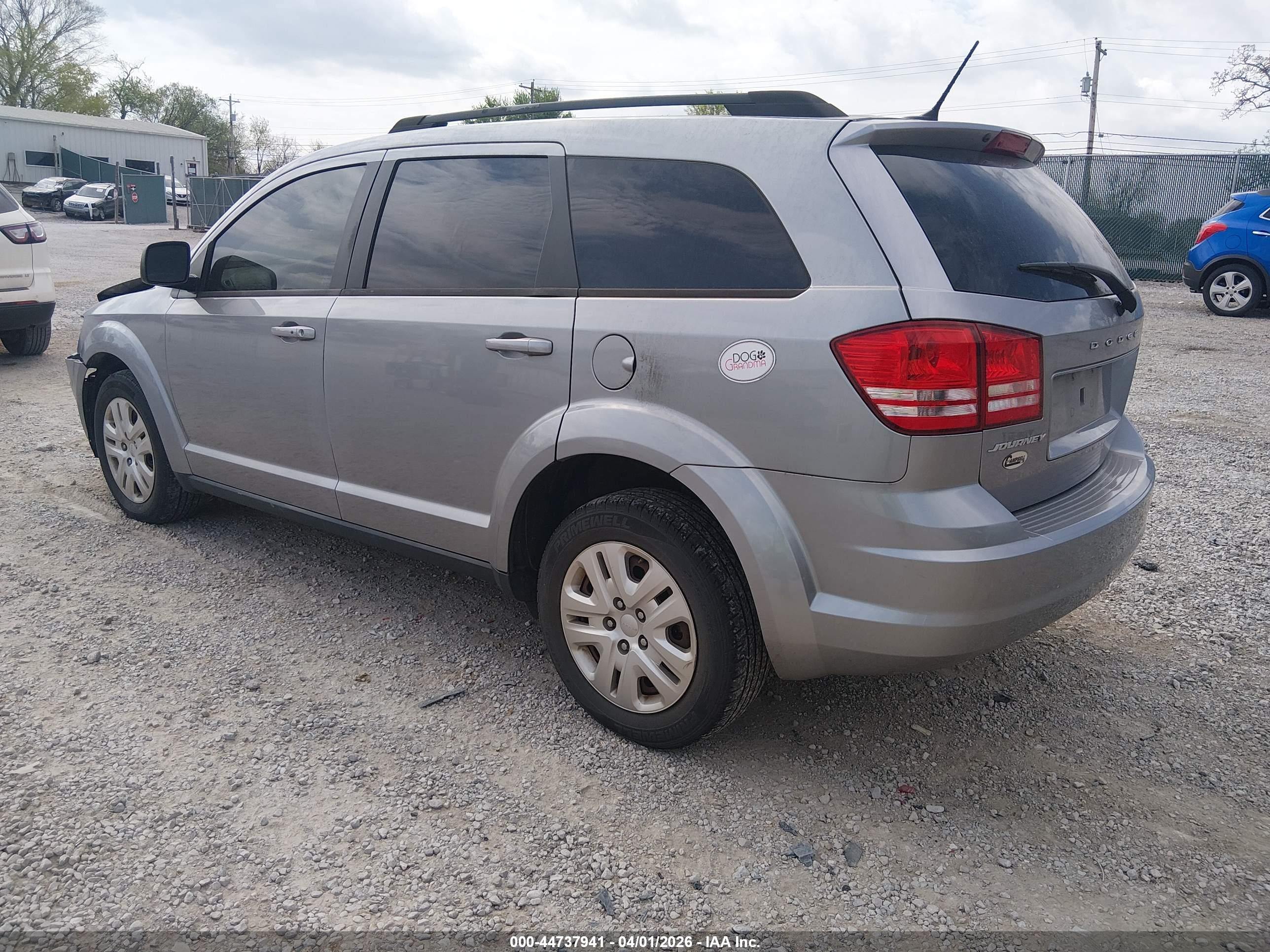 DODGE JOURNEY image 3