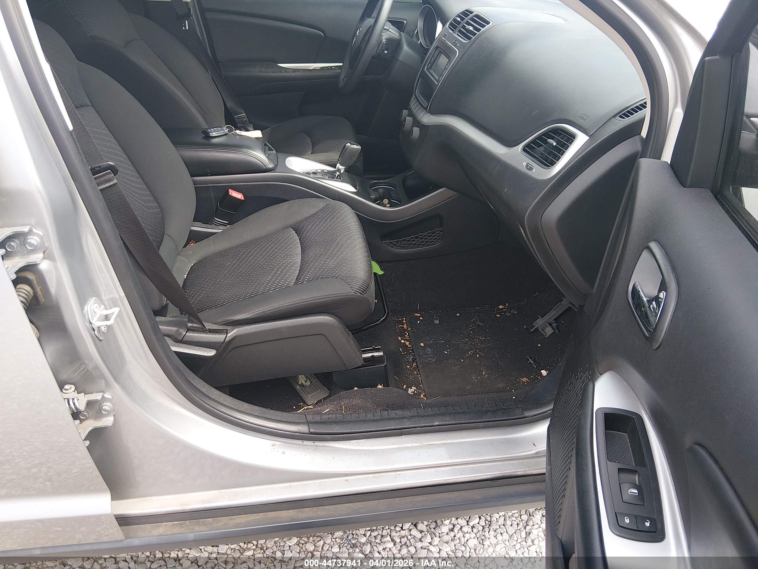 DODGE JOURNEY image 5