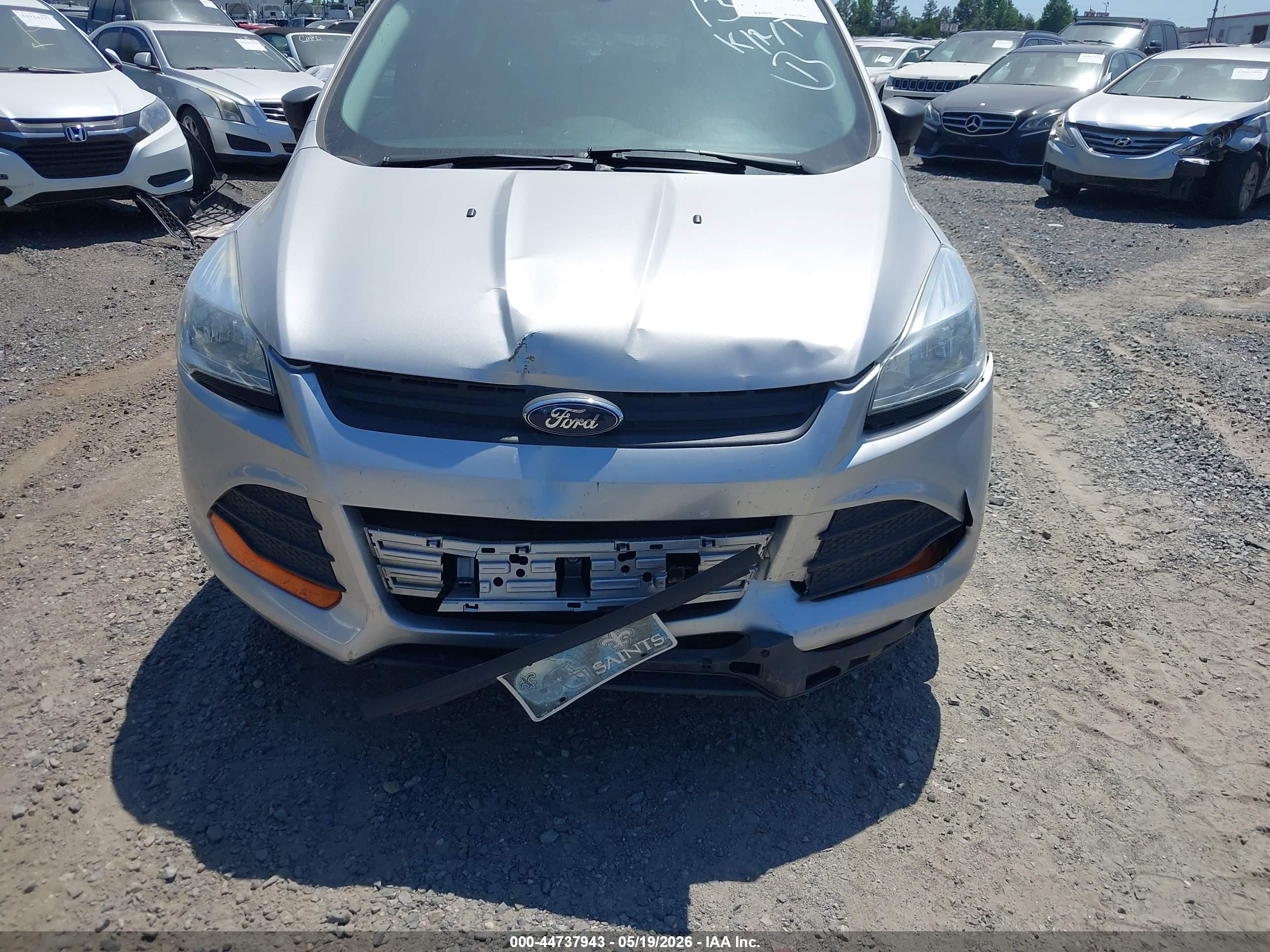 FORD ESCAPE image 6