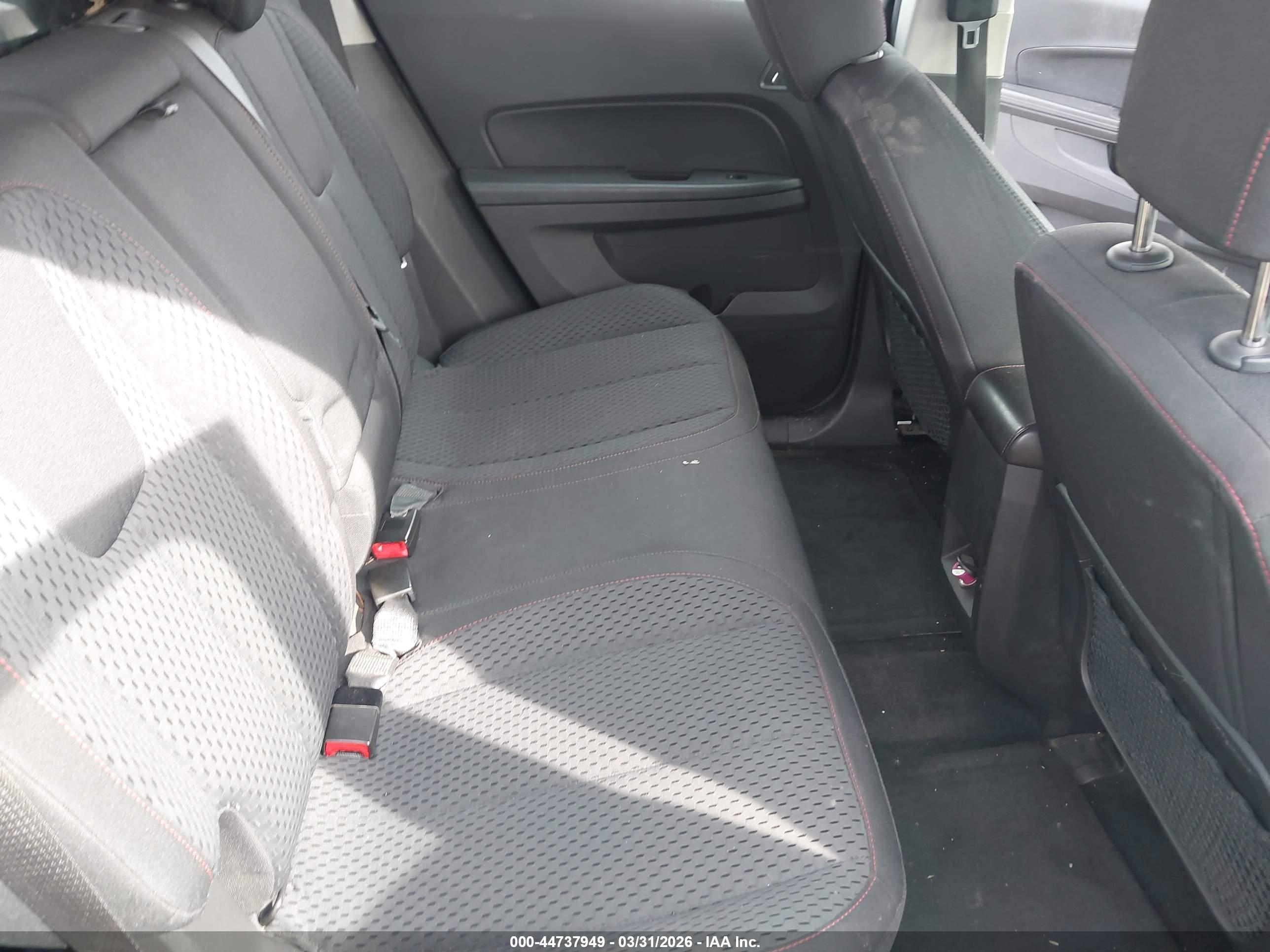CHEVROLET EQUINOX image 8