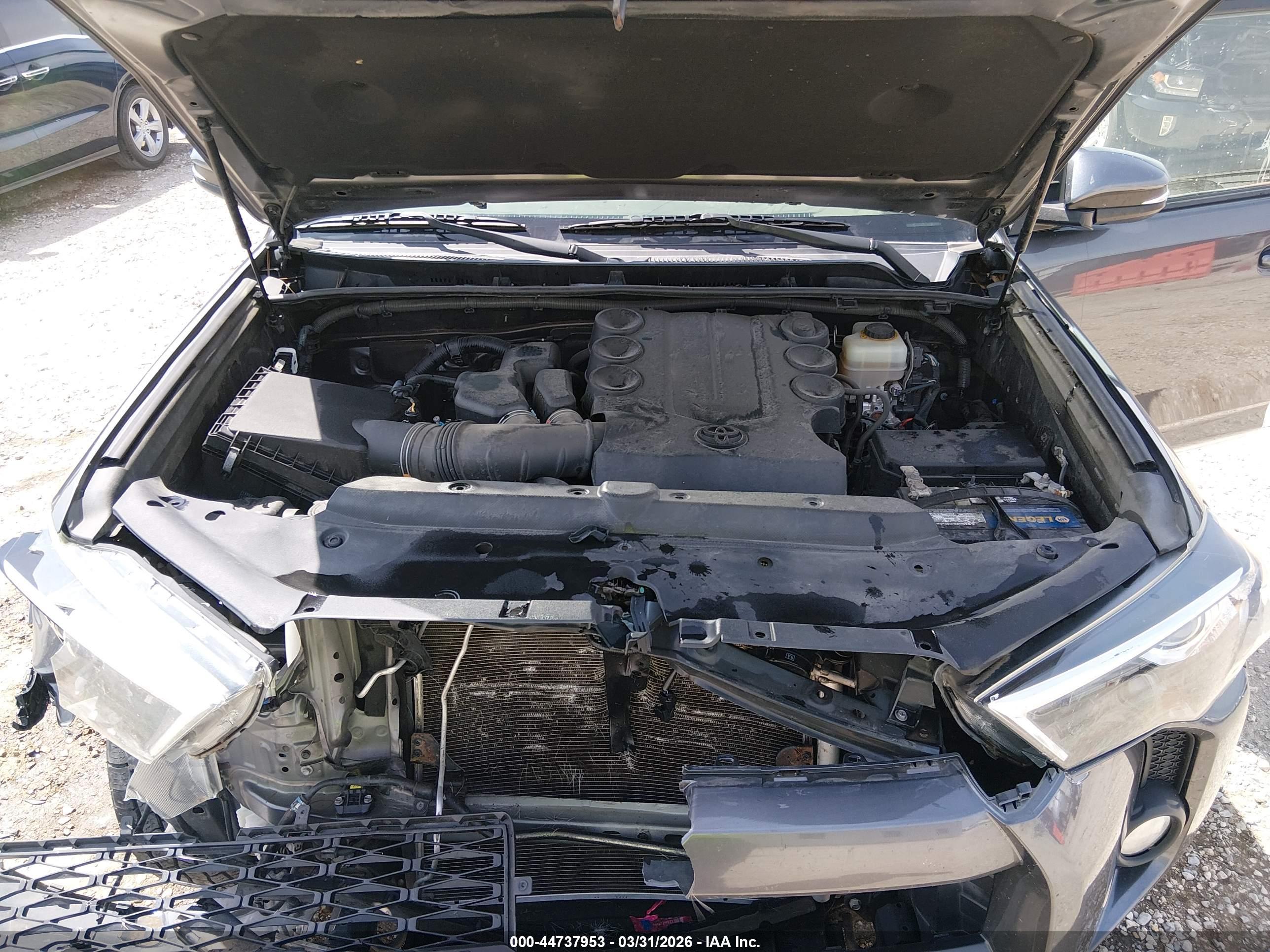 TOYOTA 4RUNNER image 10