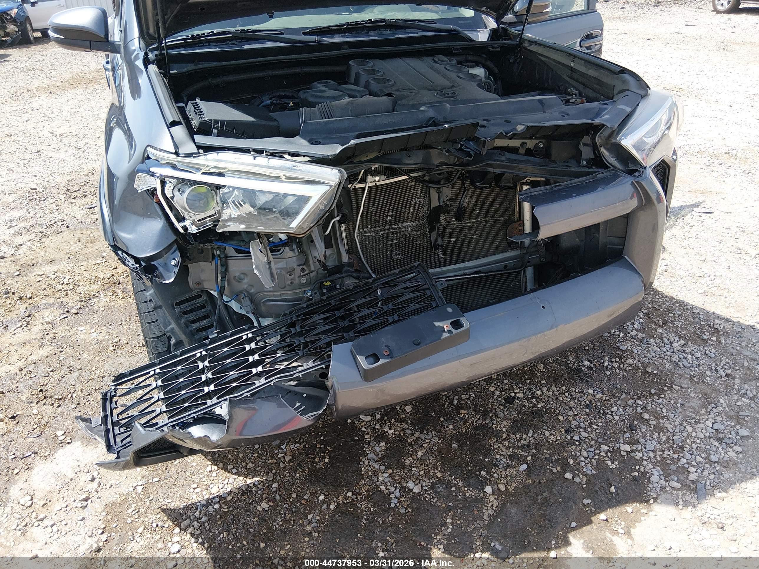 TOYOTA 4RUNNER image 6