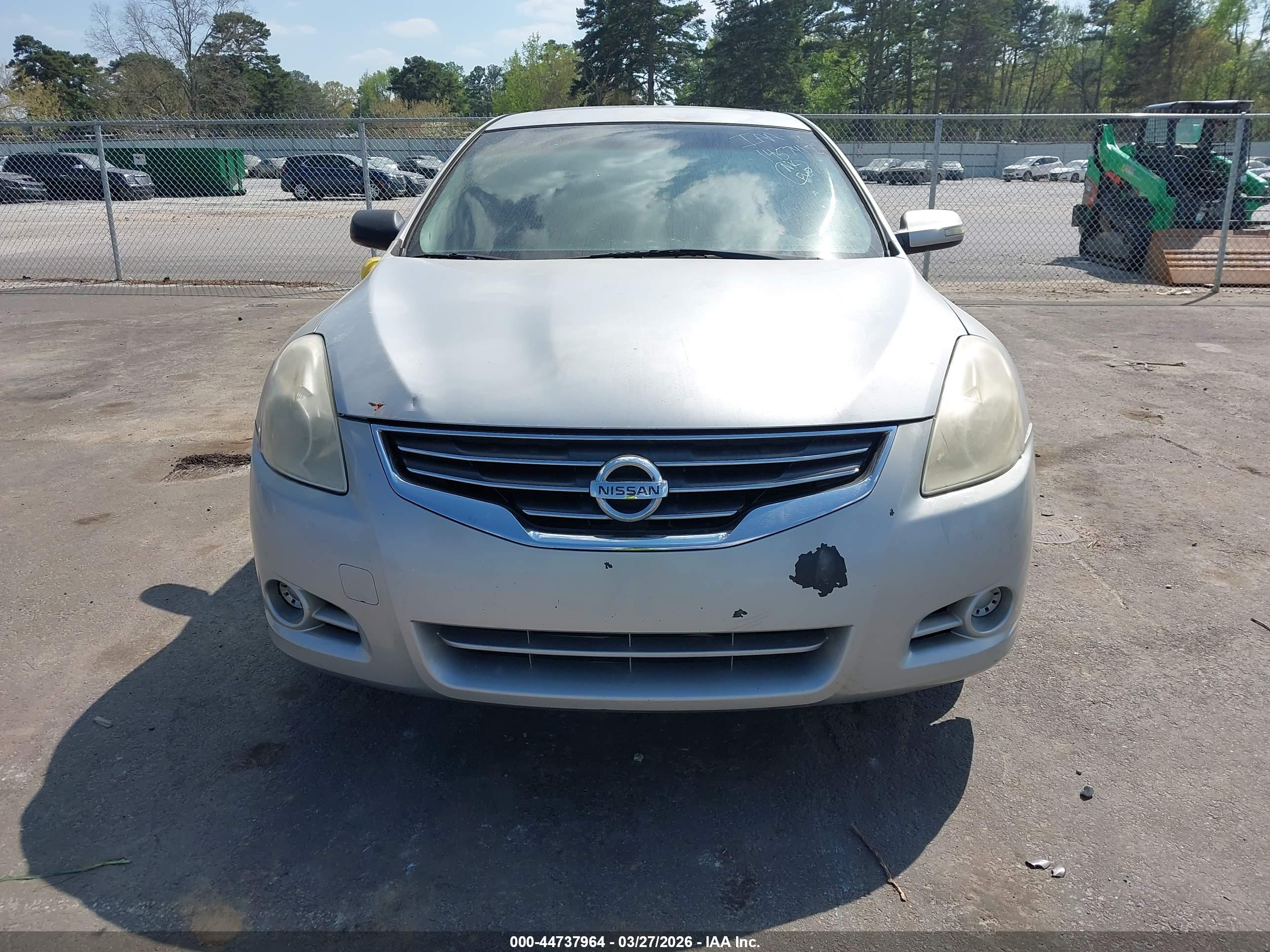 NISSAN ALTIMA image 6