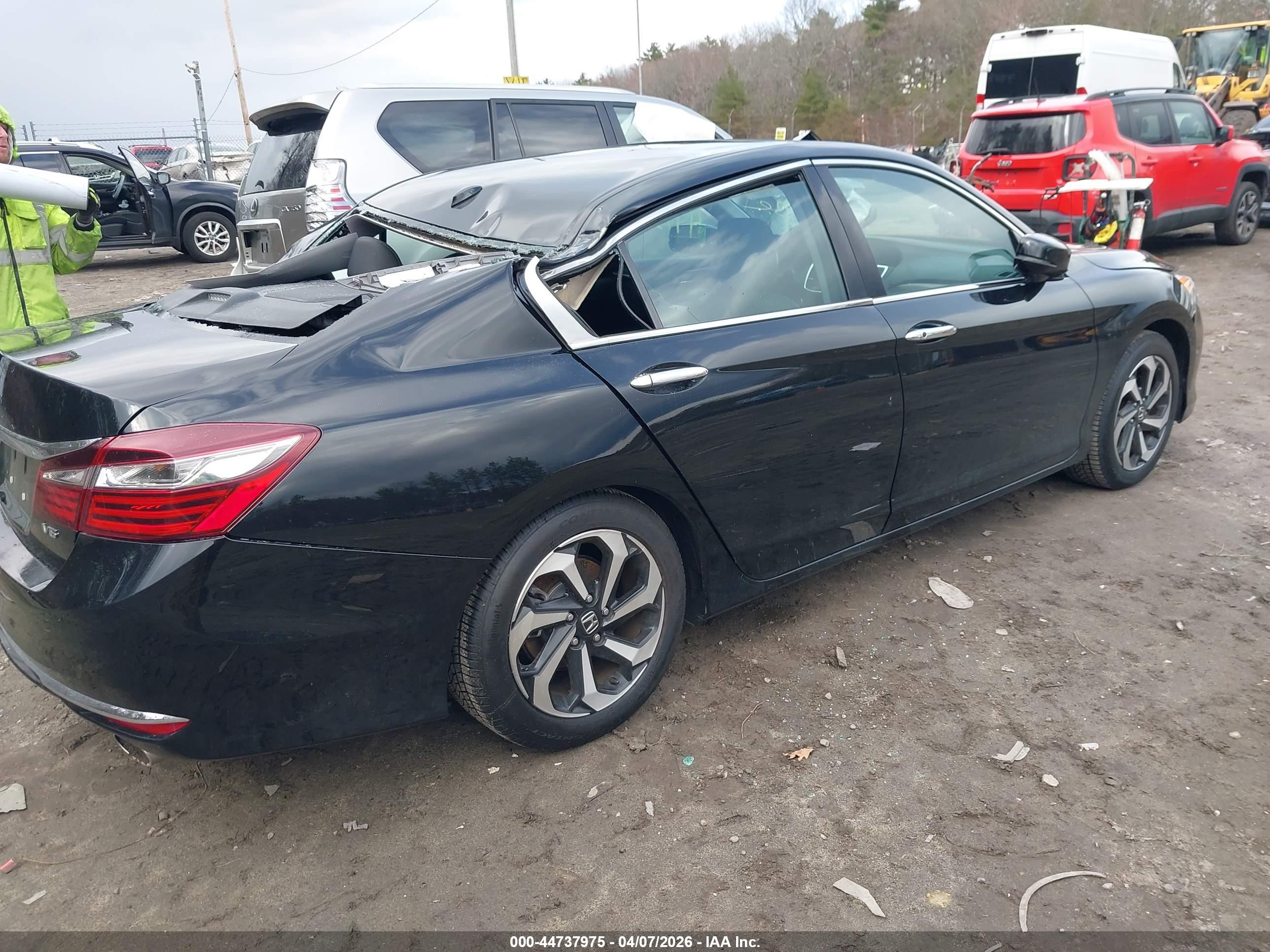 HONDA ACCORD image 4