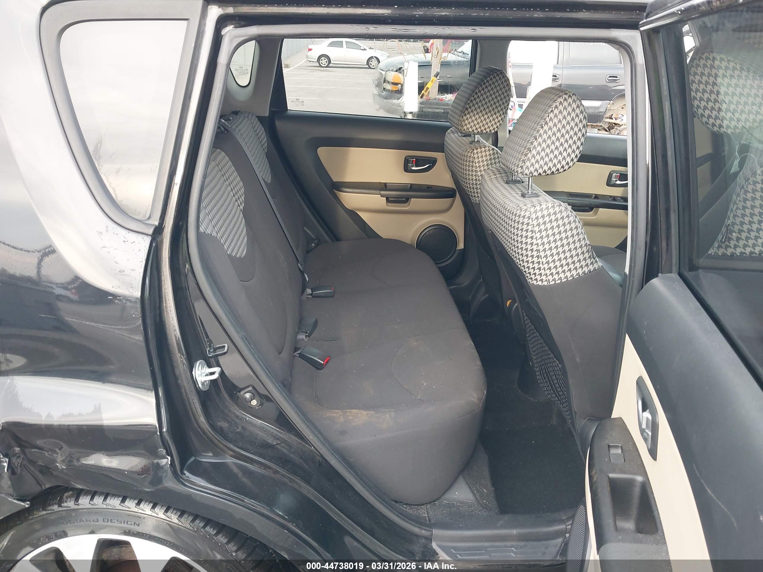 KIA SOUL image 8