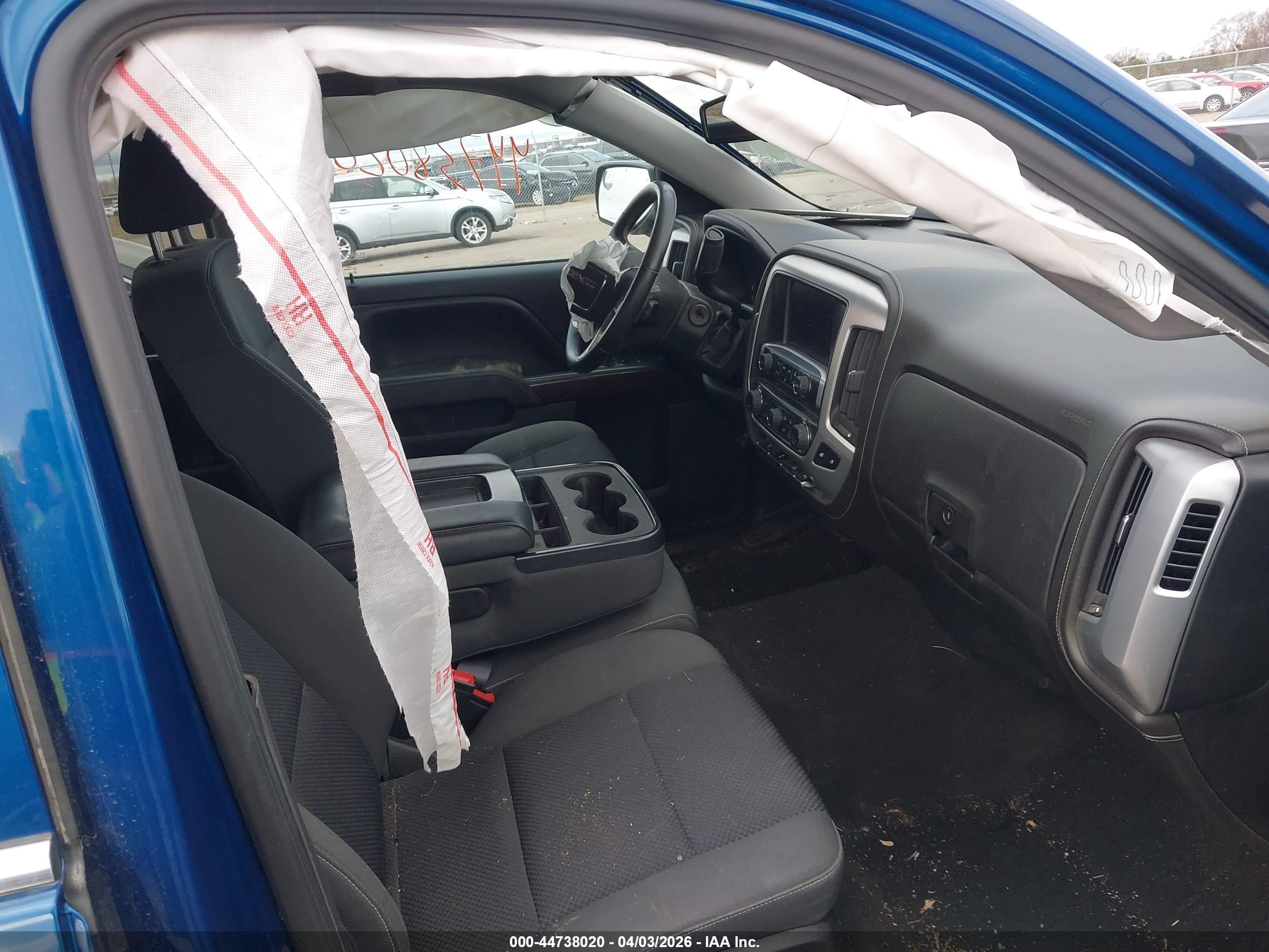 GMC SIERRA image 5