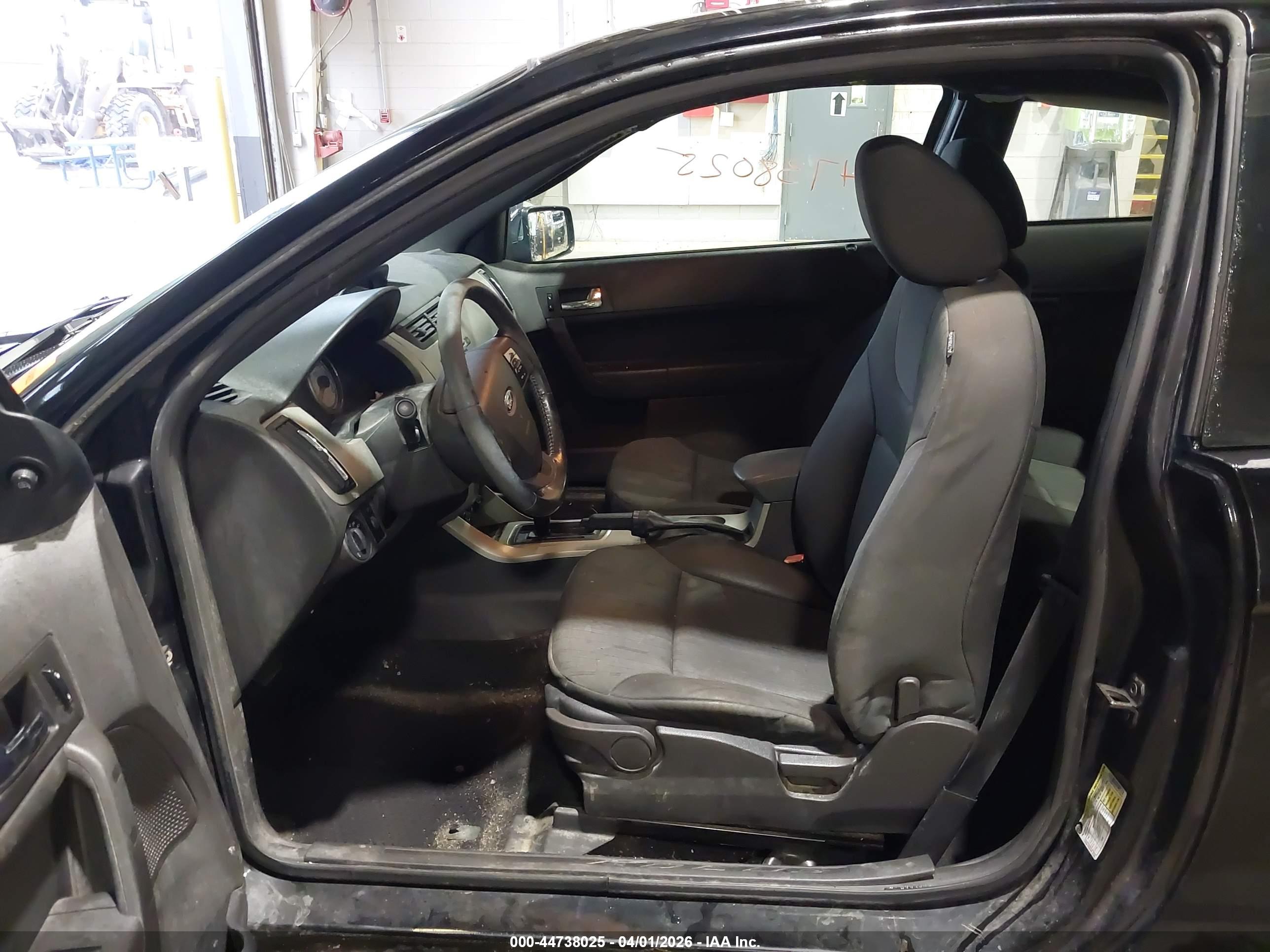 FORD FOCUS image 5