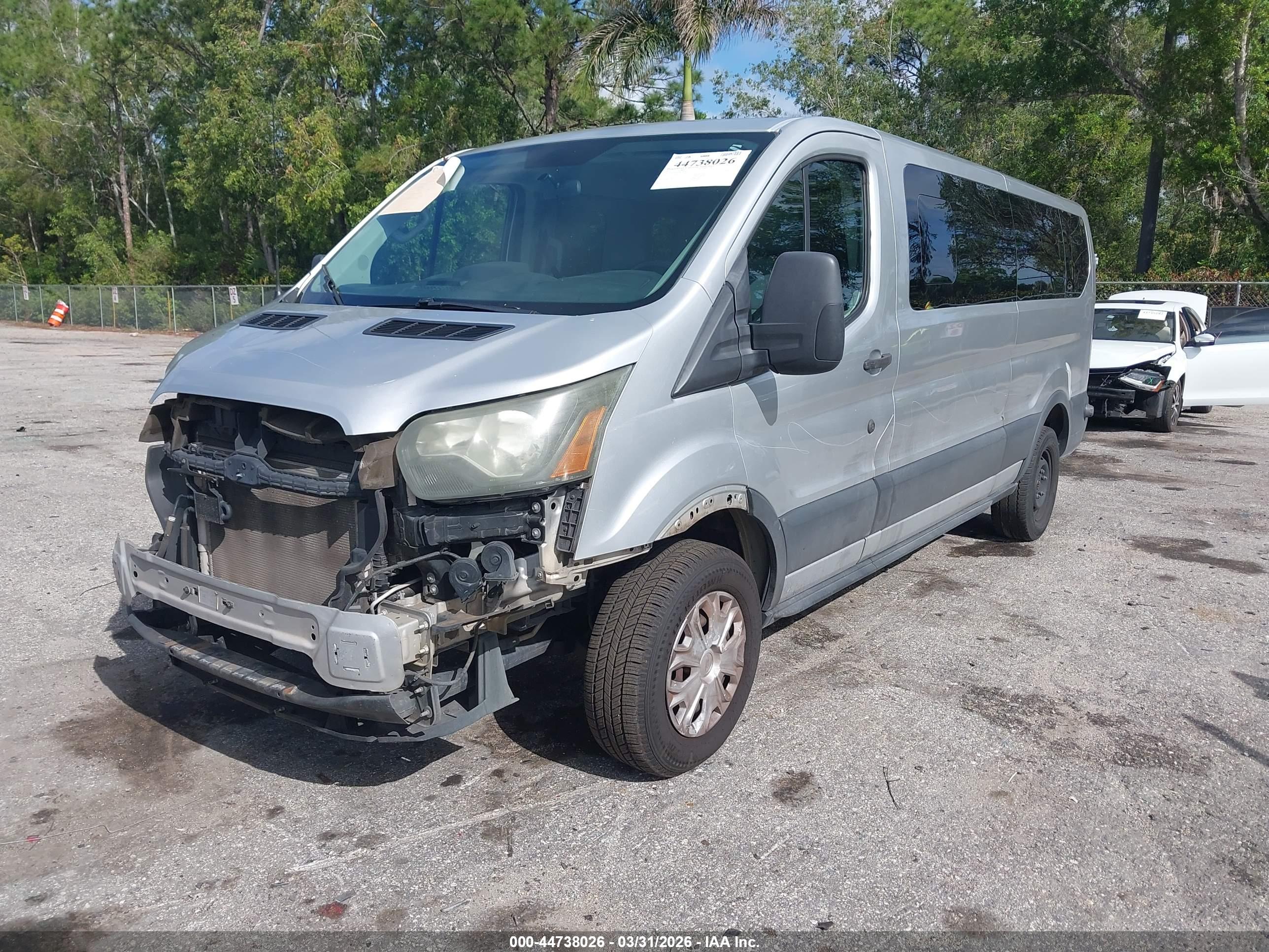 FORD TRANSIT-350 image 2