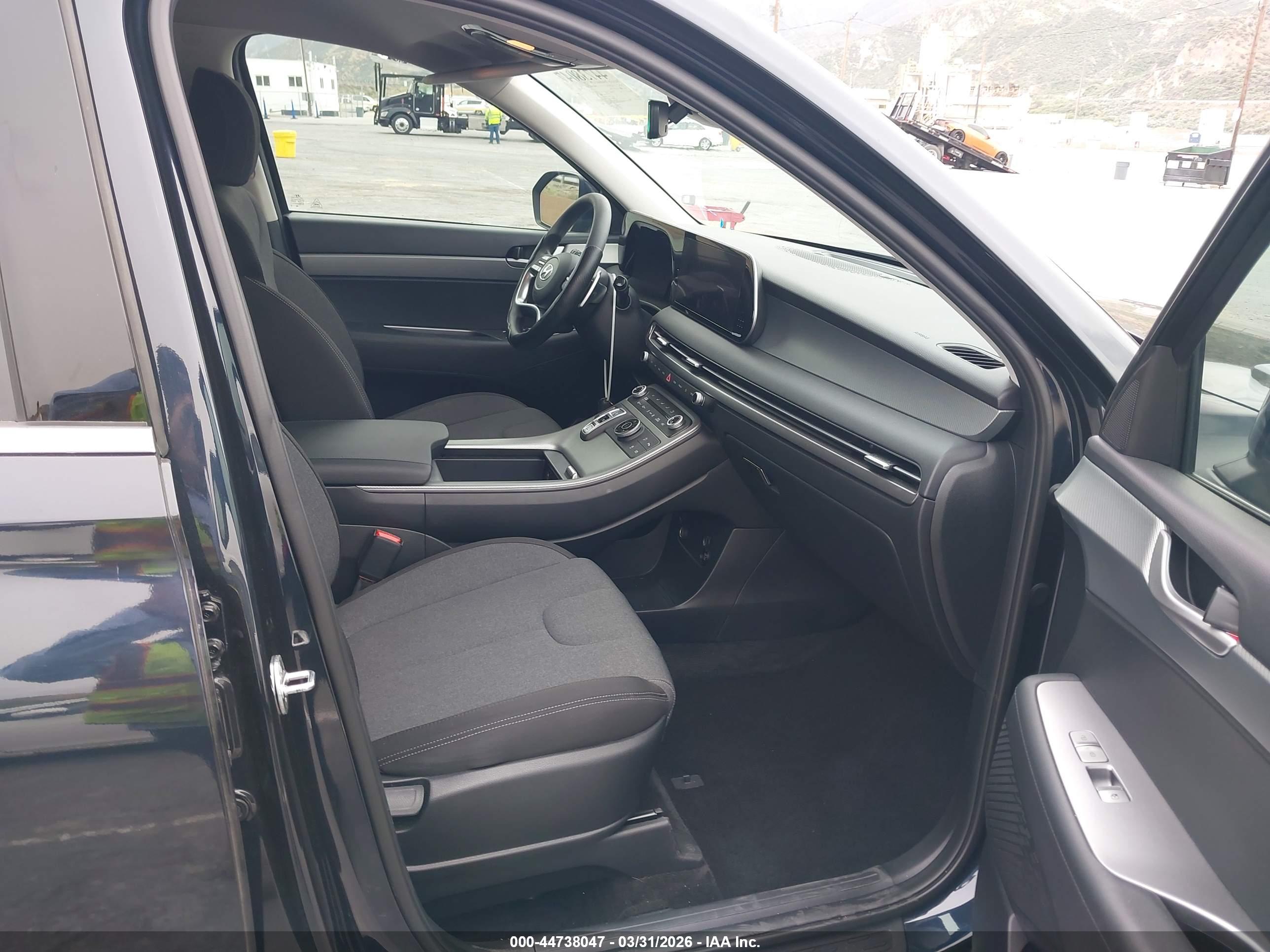 HYUNDAI PALISADE image 5