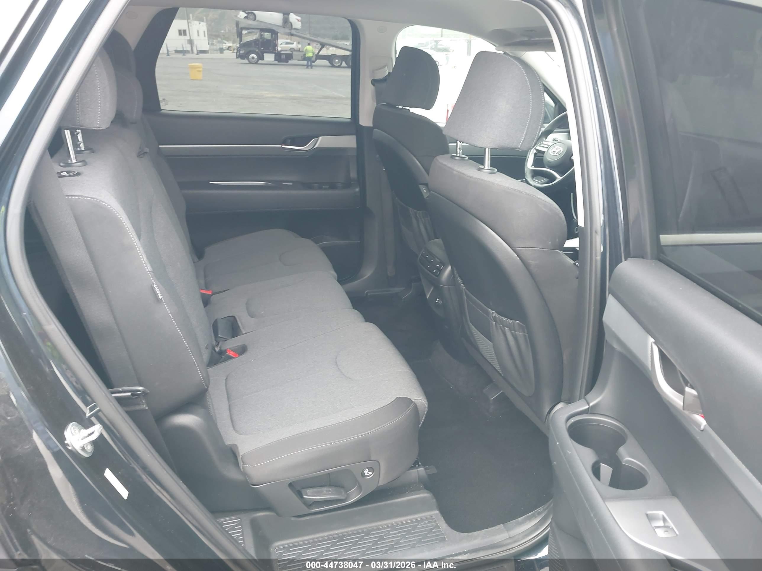 HYUNDAI PALISADE image 8