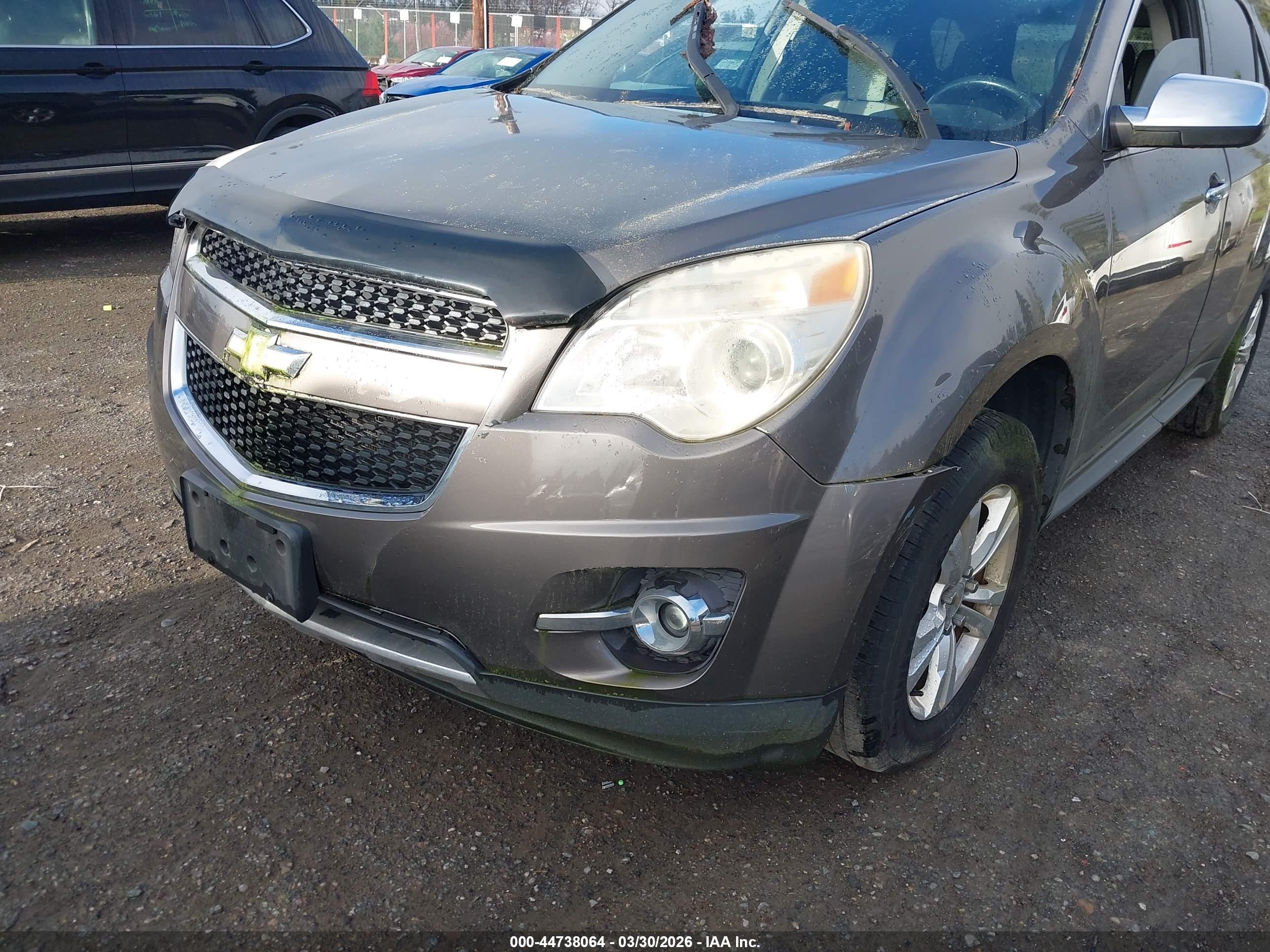 CHEVROLET EQUINOX image 6