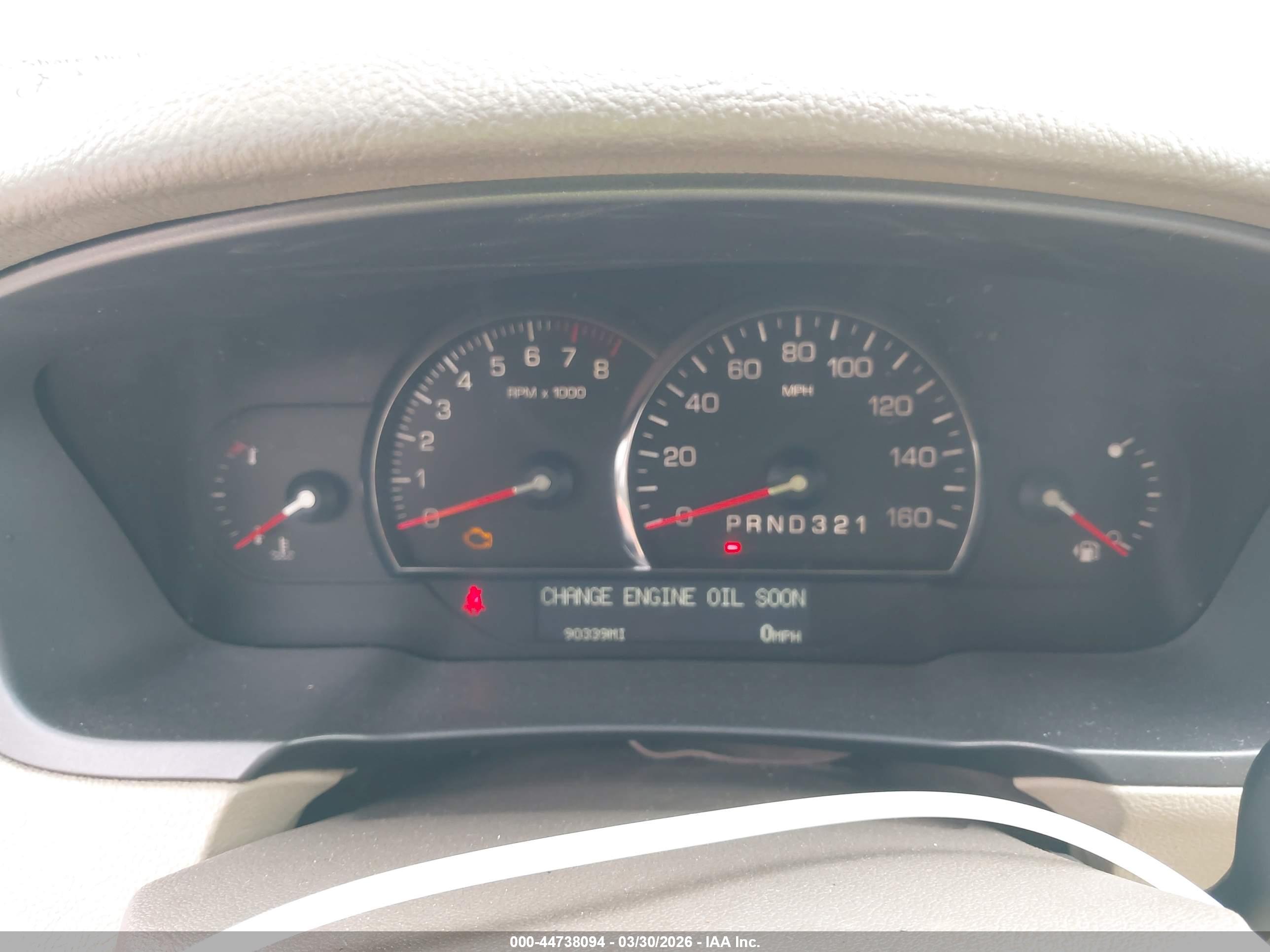 CADILLAC DTS image 7