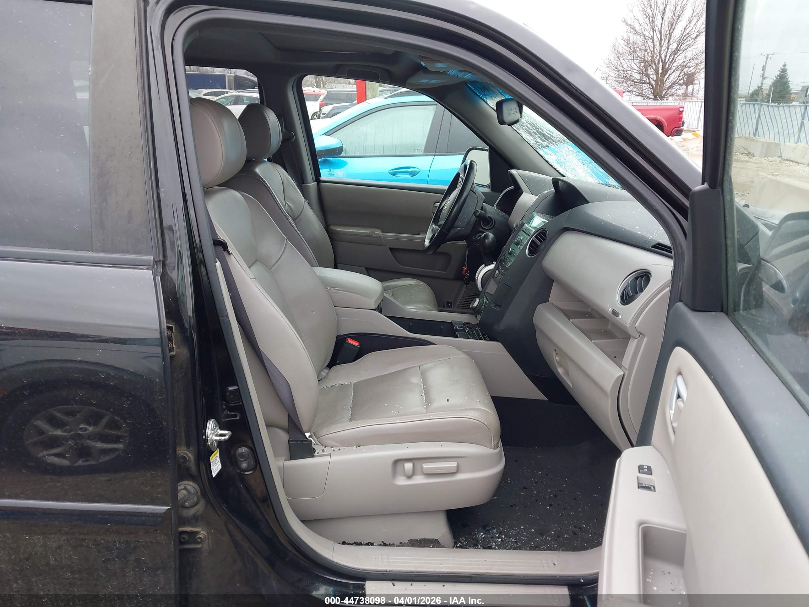 HONDA PILOT image 5