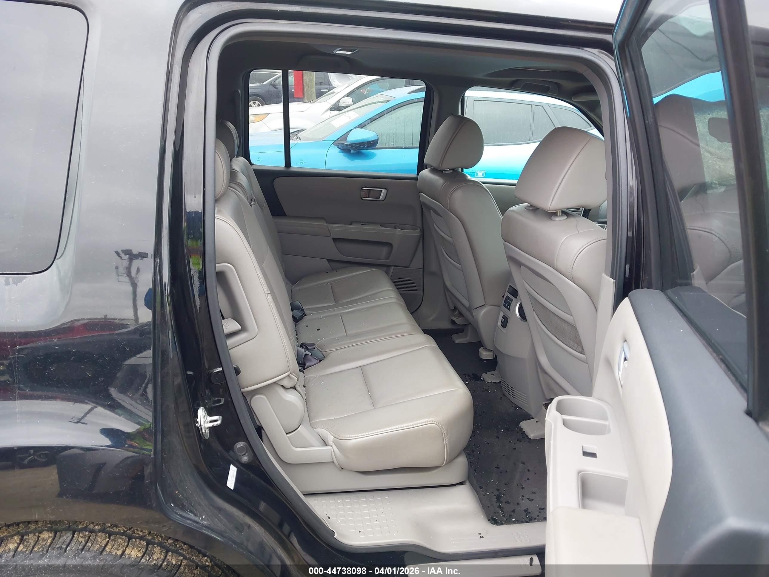 HONDA PILOT image 8