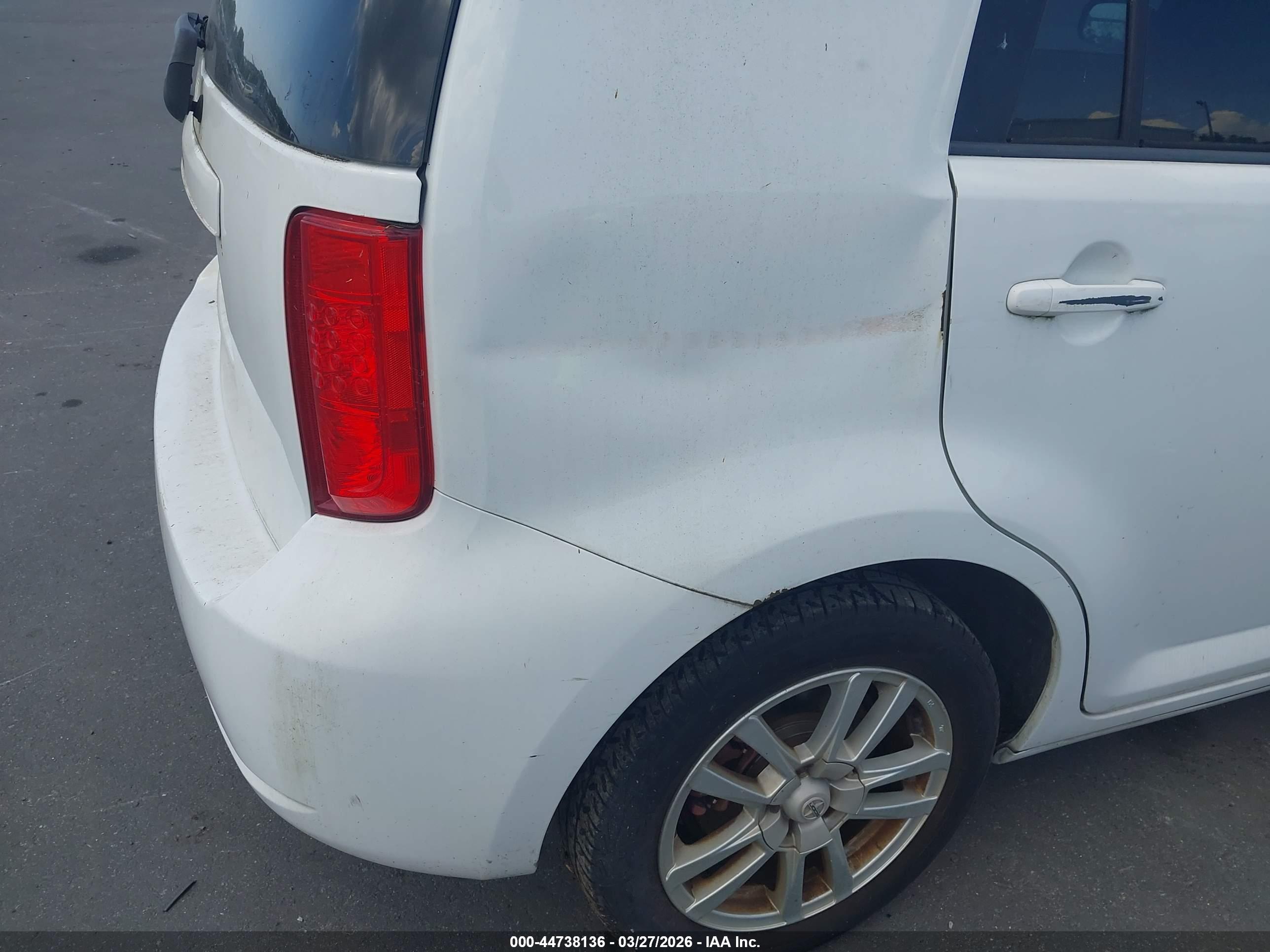 SCION XB image 6
