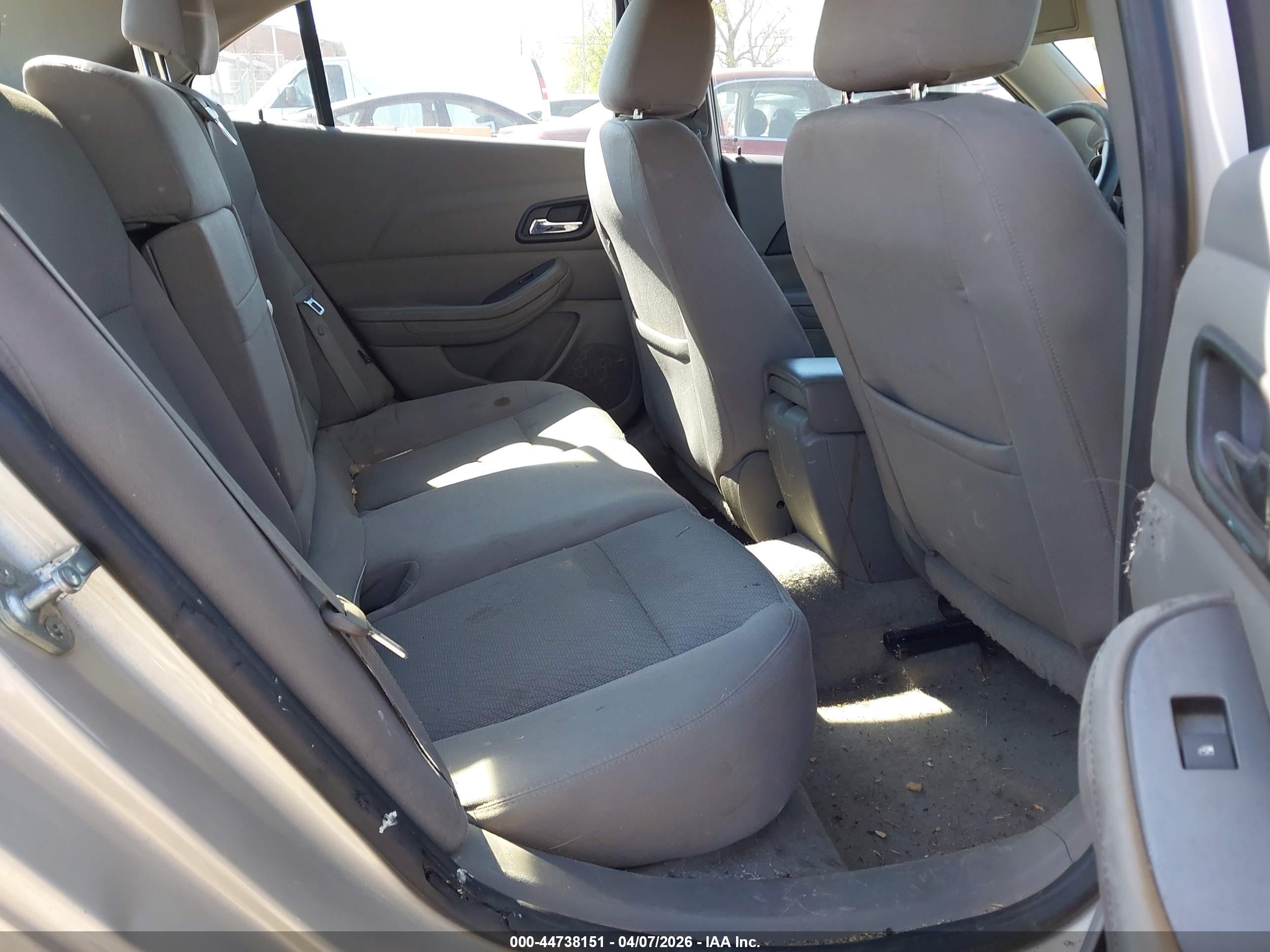CHEVROLET MALIBU image 8