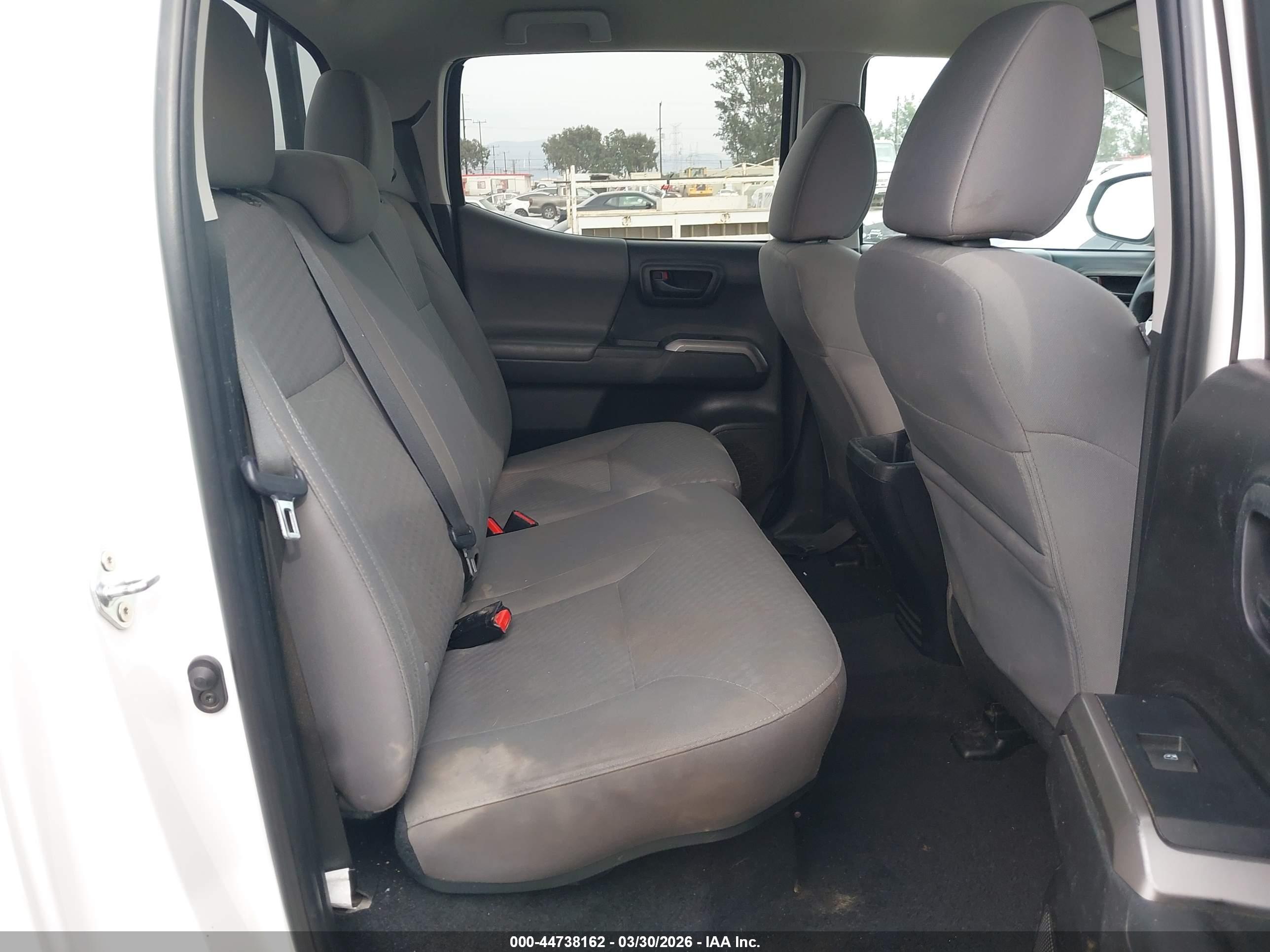 TOYOTA TACOMA image 8