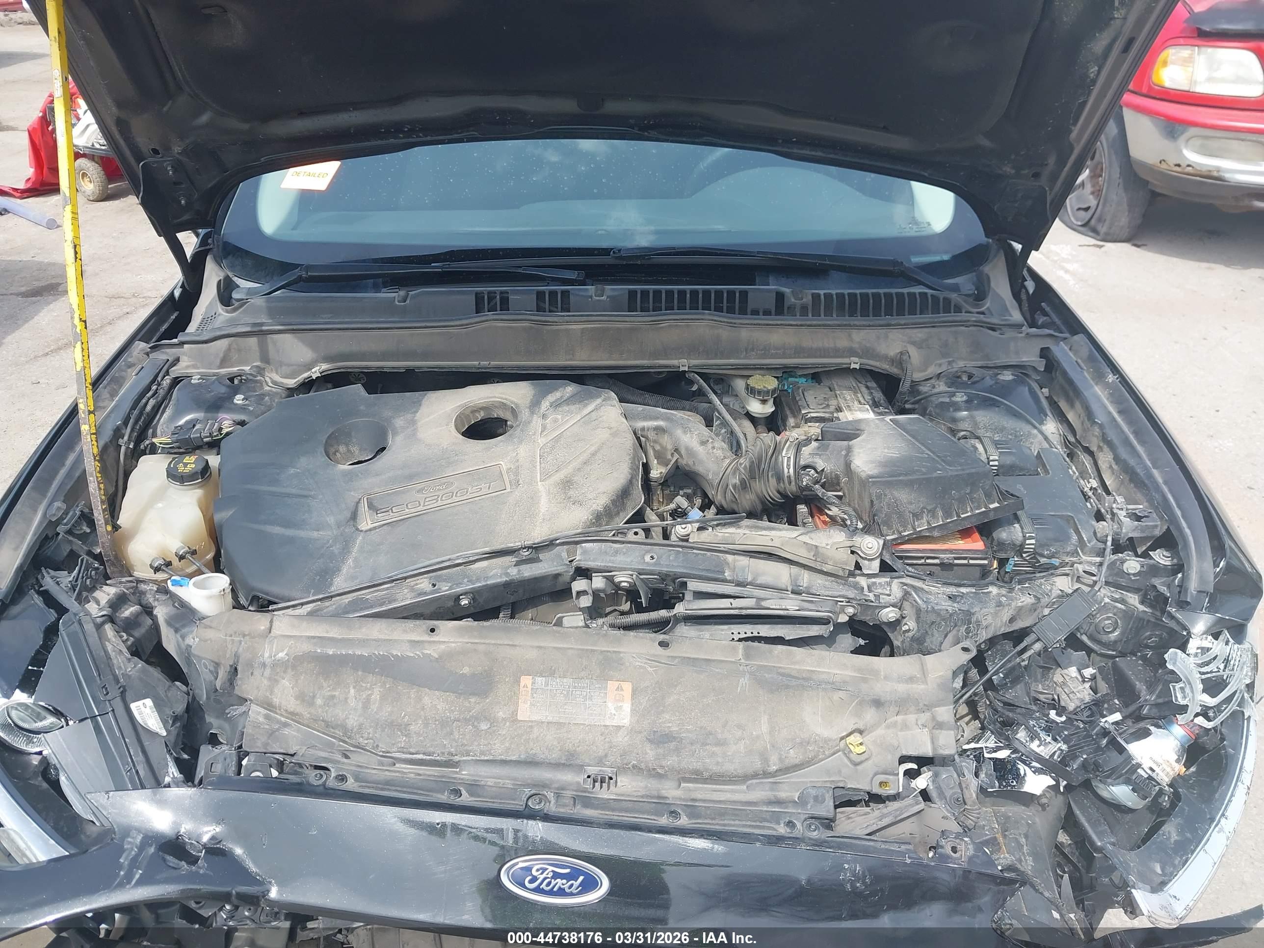 FORD FUSION image 10