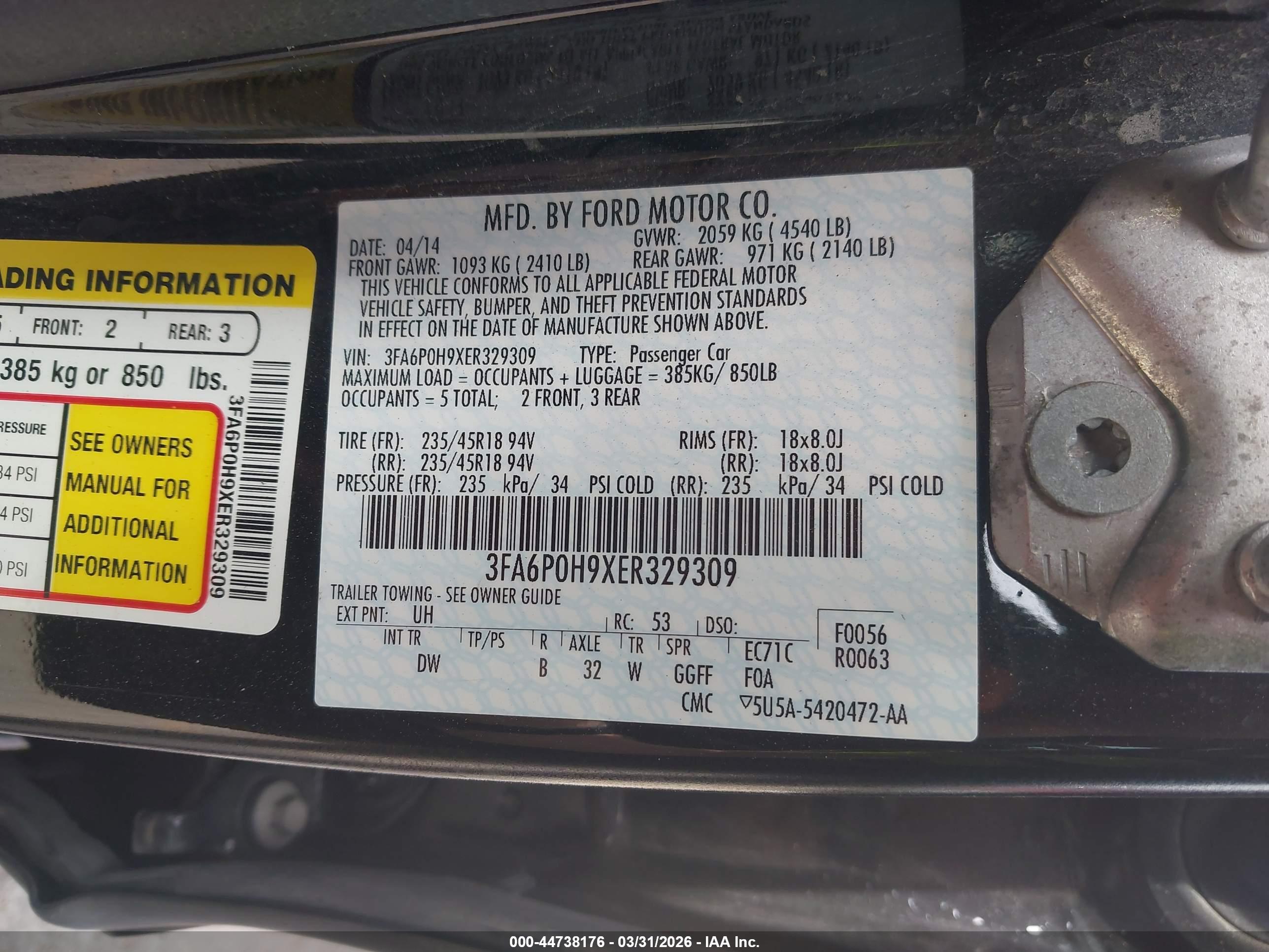 FORD FUSION image 9