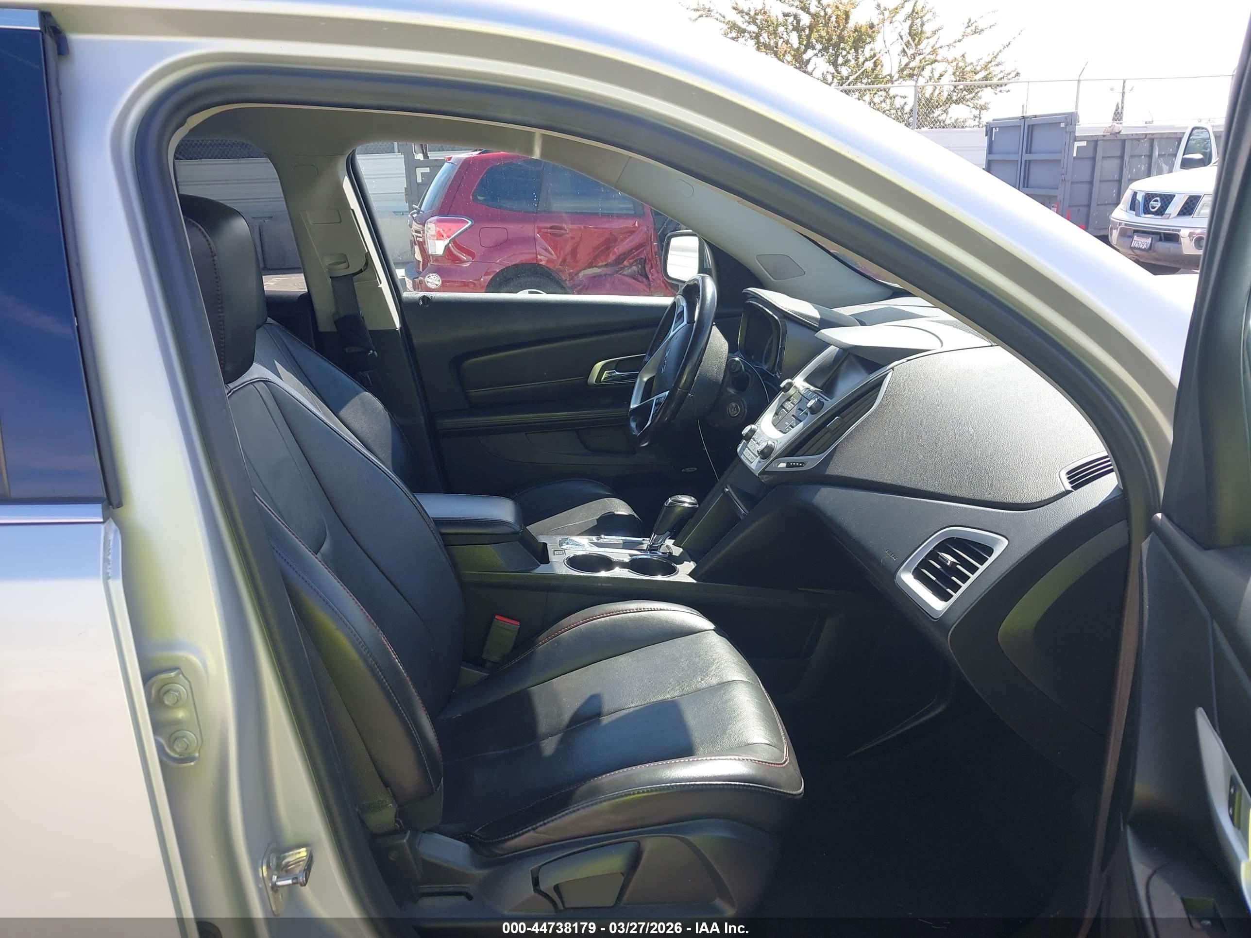 GMC TERRAIN image 5